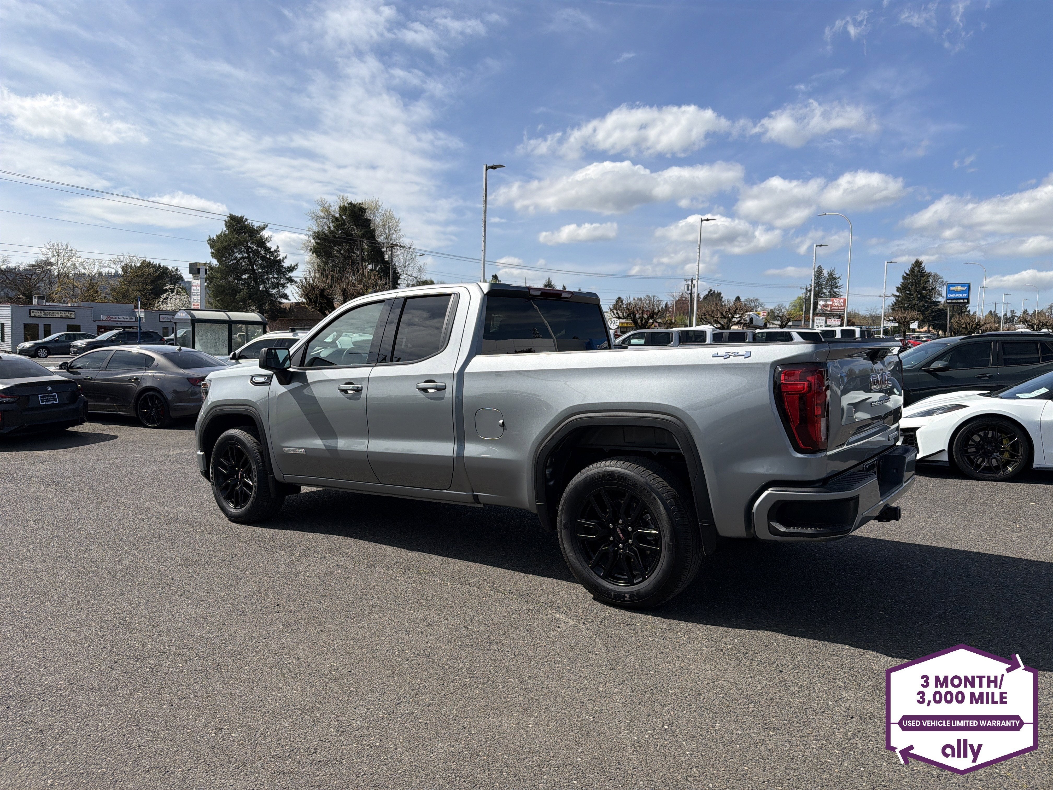 2025 GMC Sierra 1500 Elevation