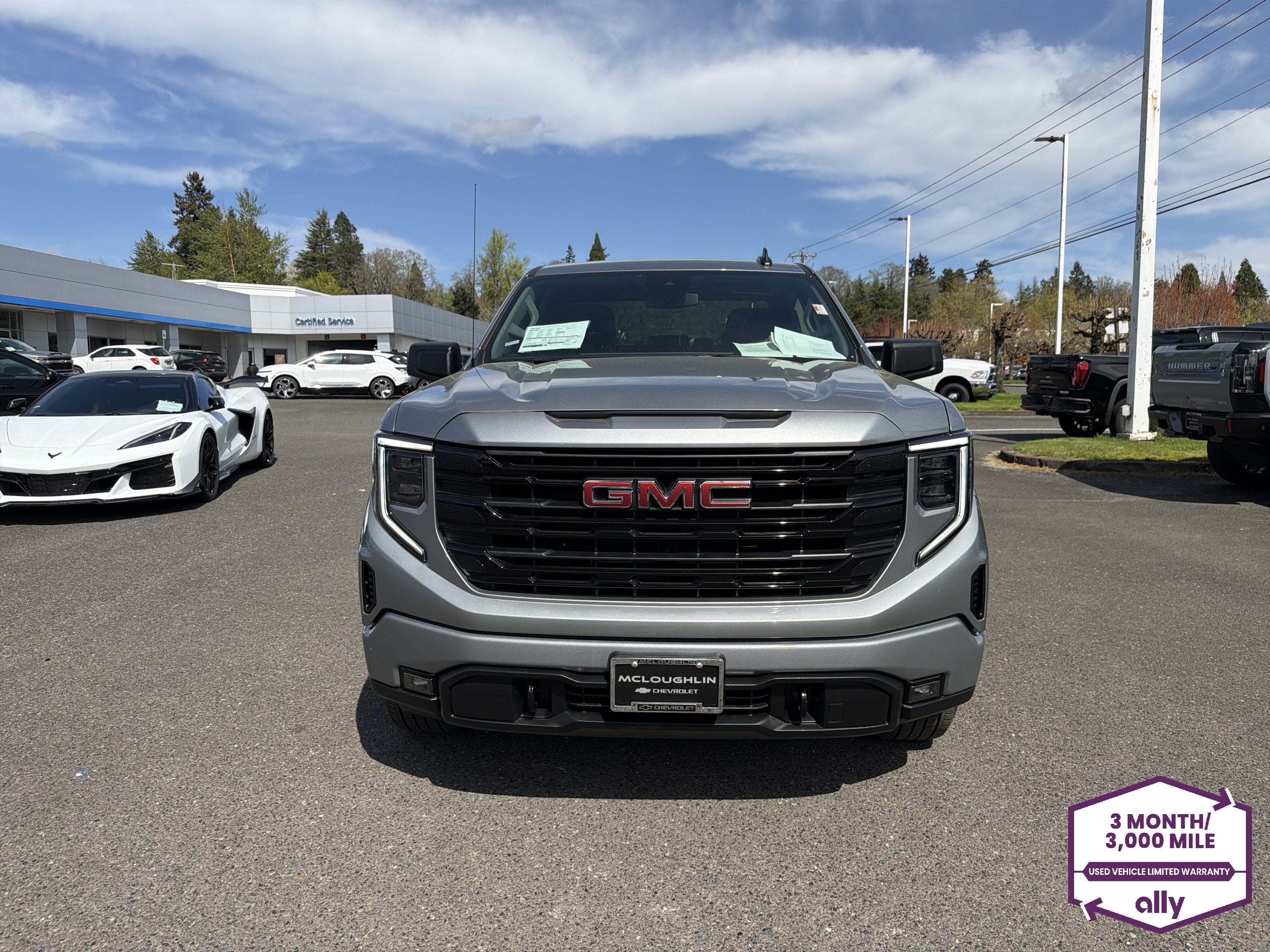2025 GMC Sierra 1500 Elevation
