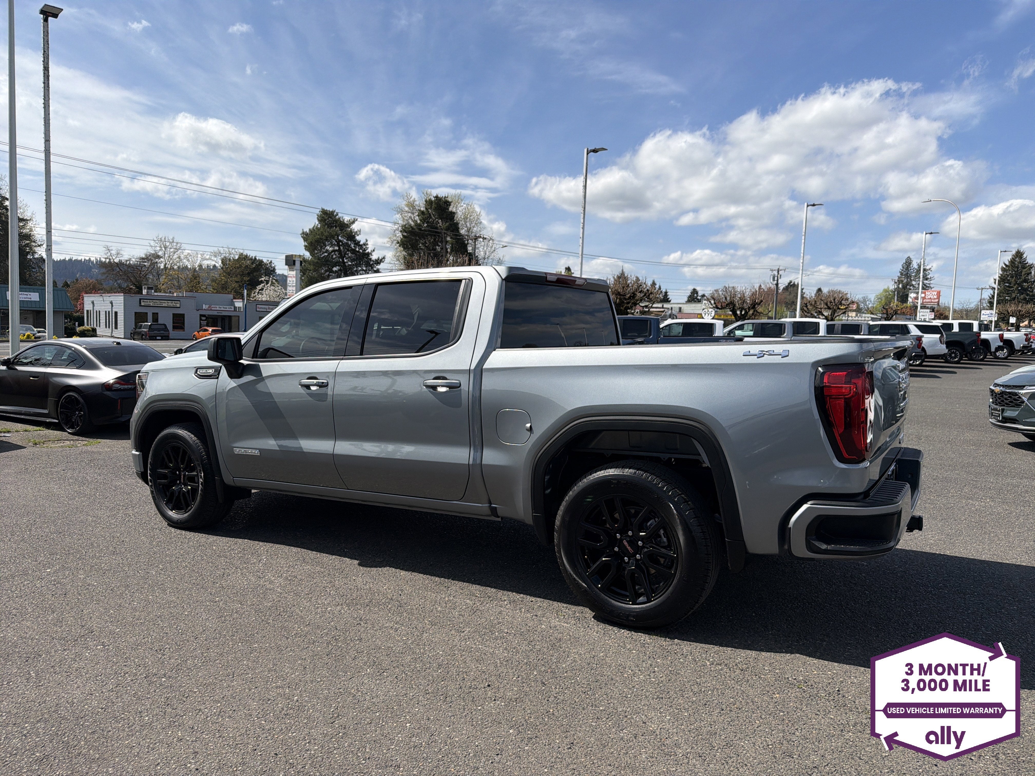 2025 GMC Sierra 1500 Elevation