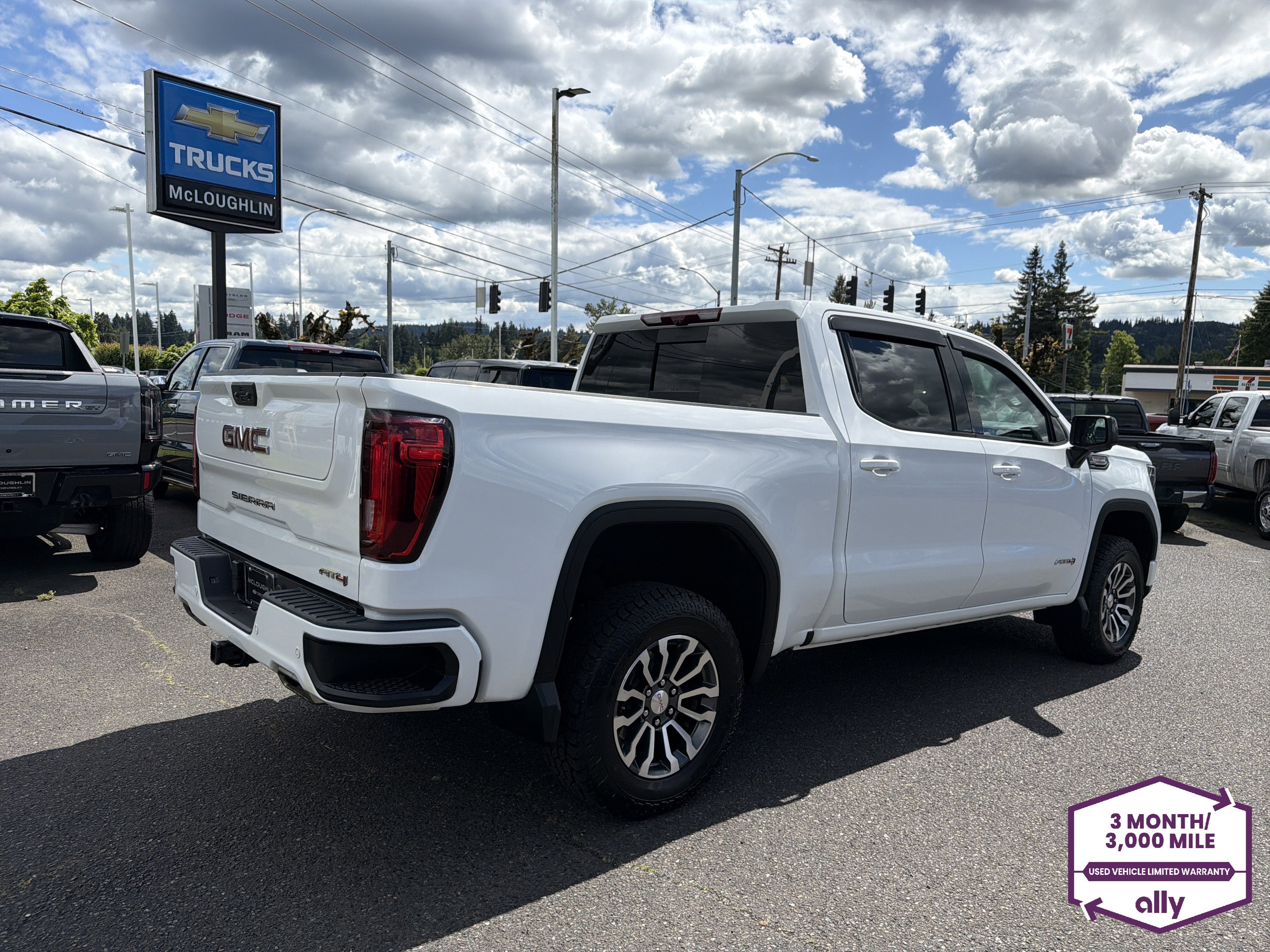 2023 GMC Sierra 1500 AT4