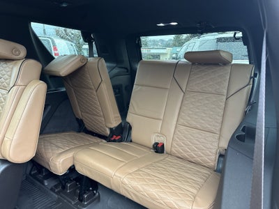 2022 Cadillac Escalade Premium Luxury