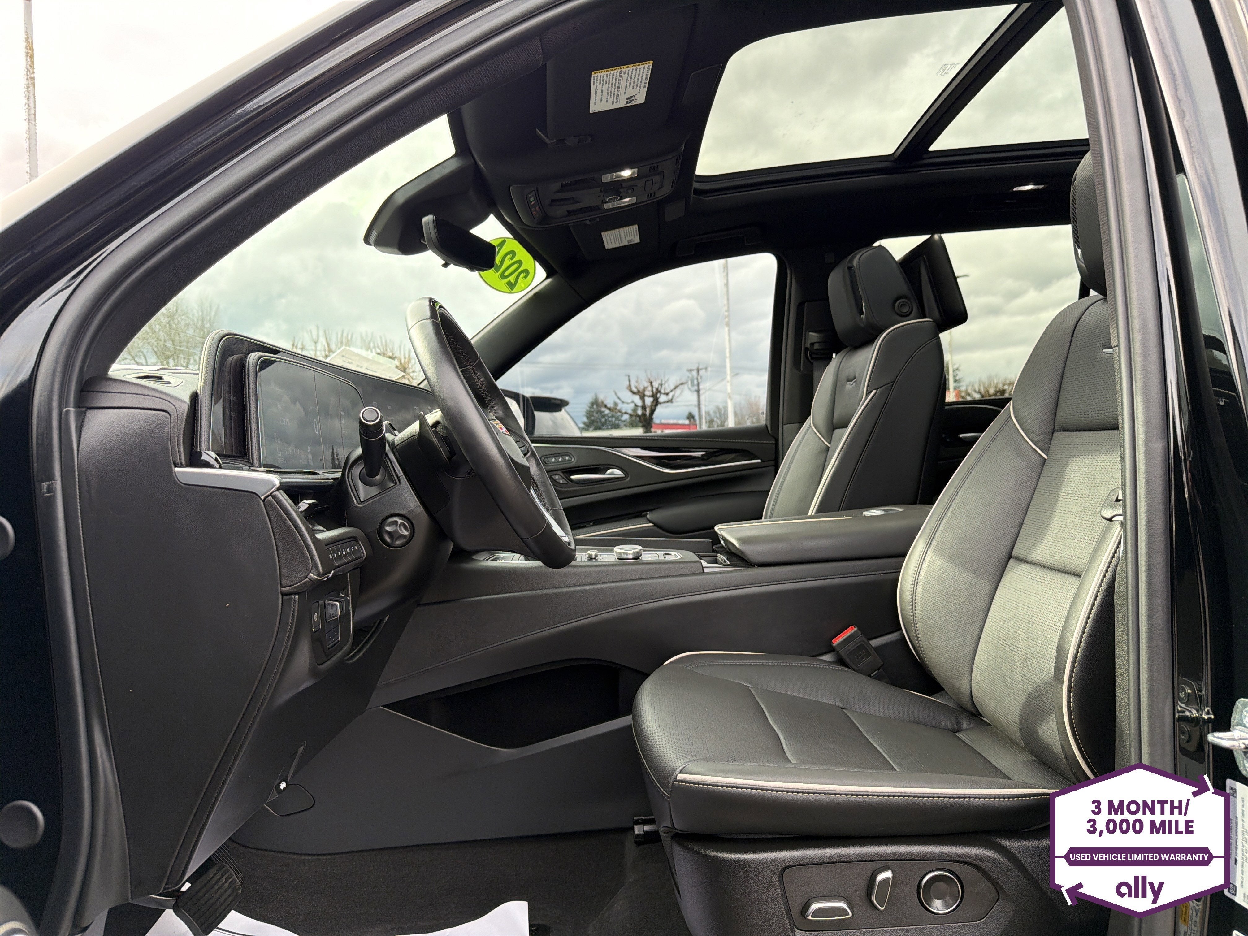 2024 Cadillac Escalade Sport