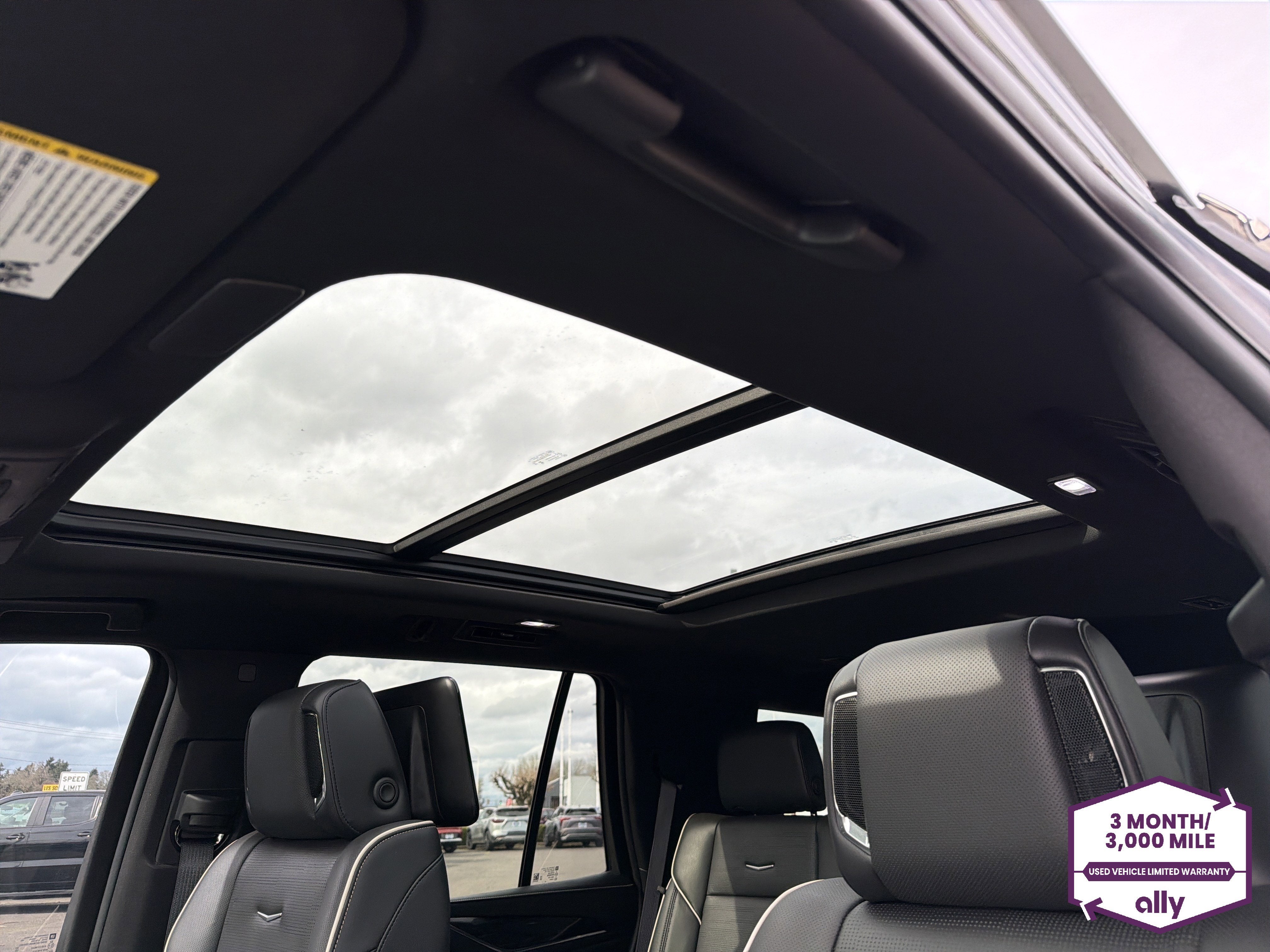 2024 Cadillac Escalade Sport