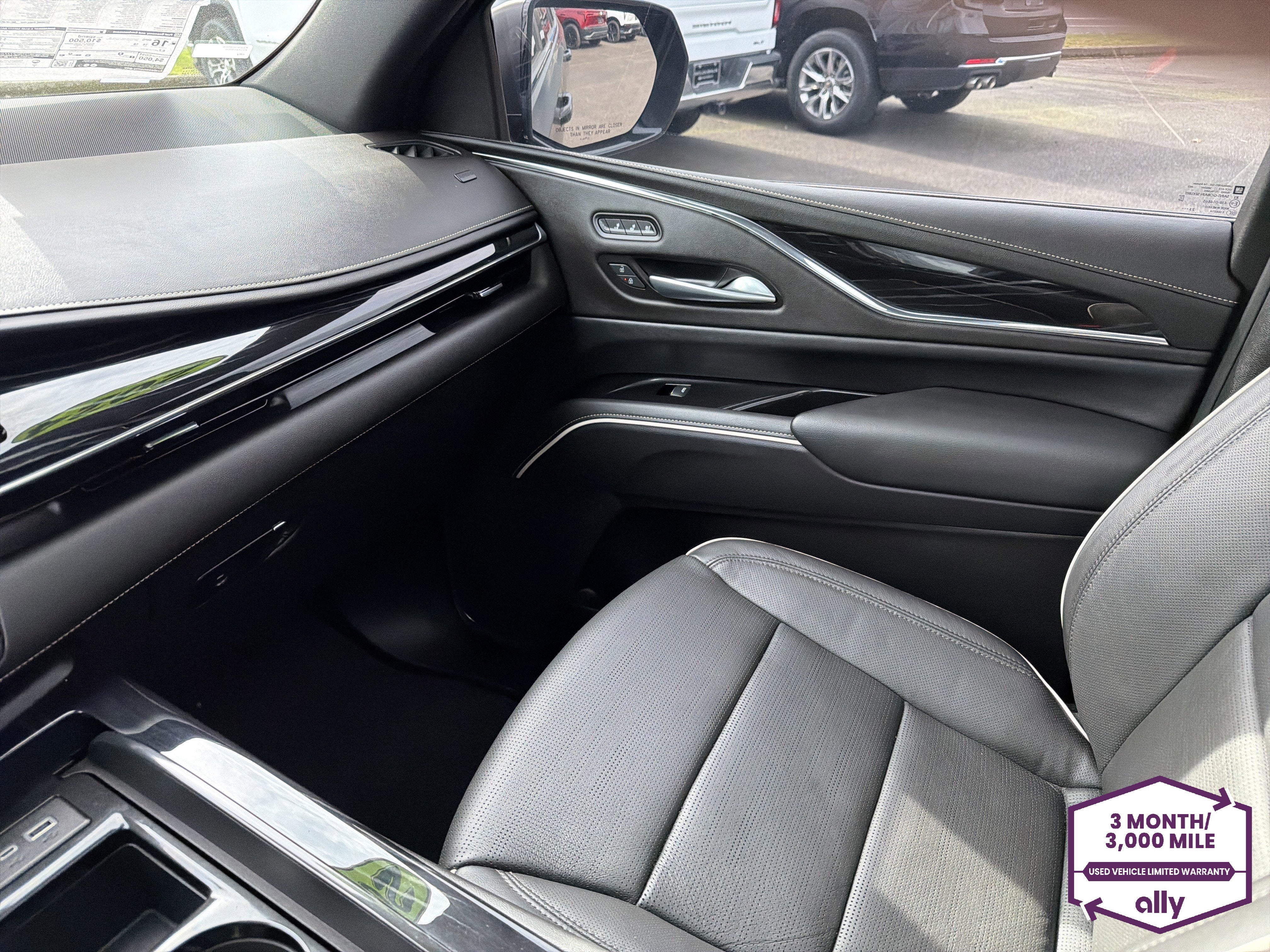 2024 Cadillac Escalade Sport