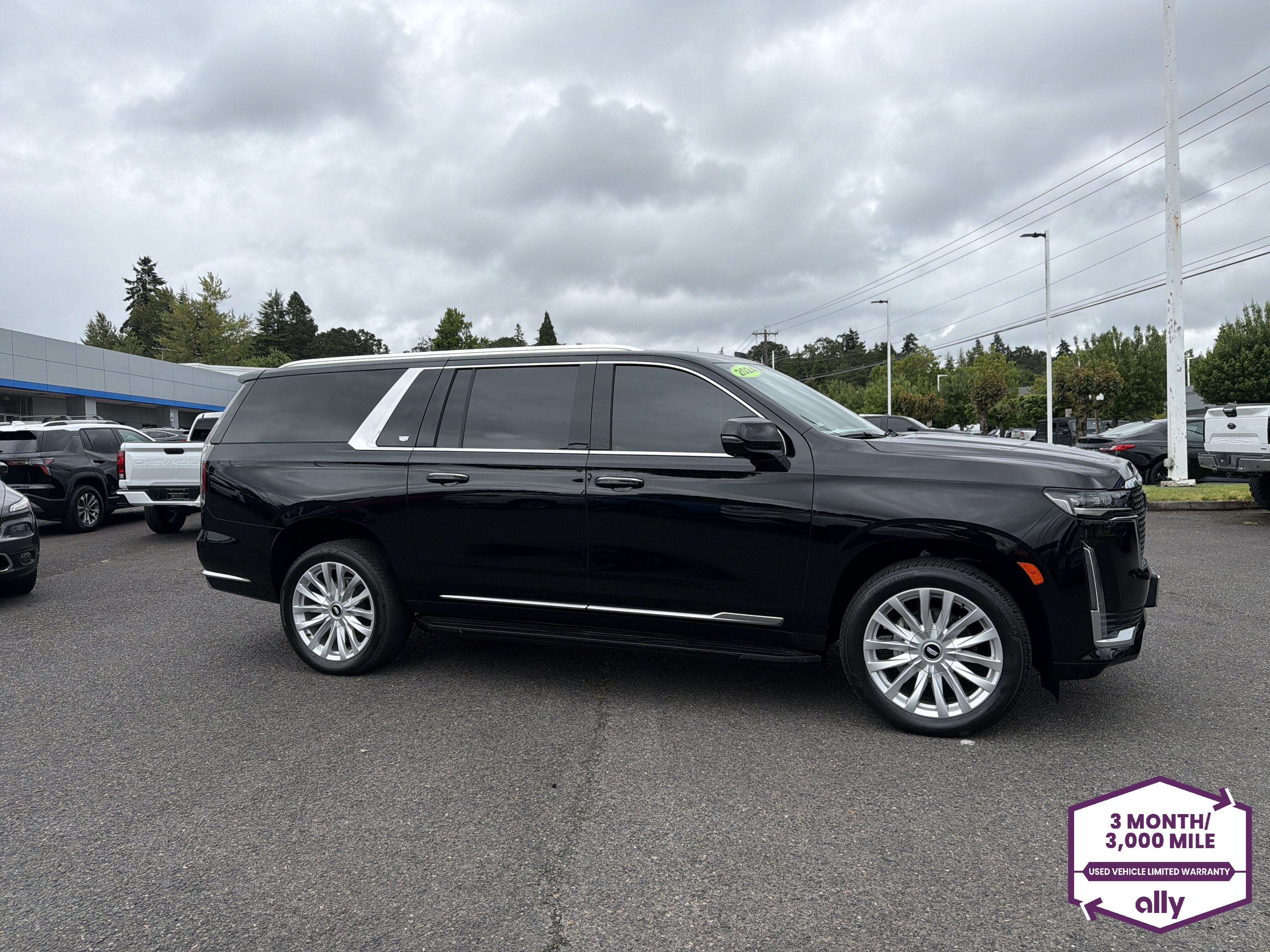 2024 Cadillac Escalade ESV Luxury