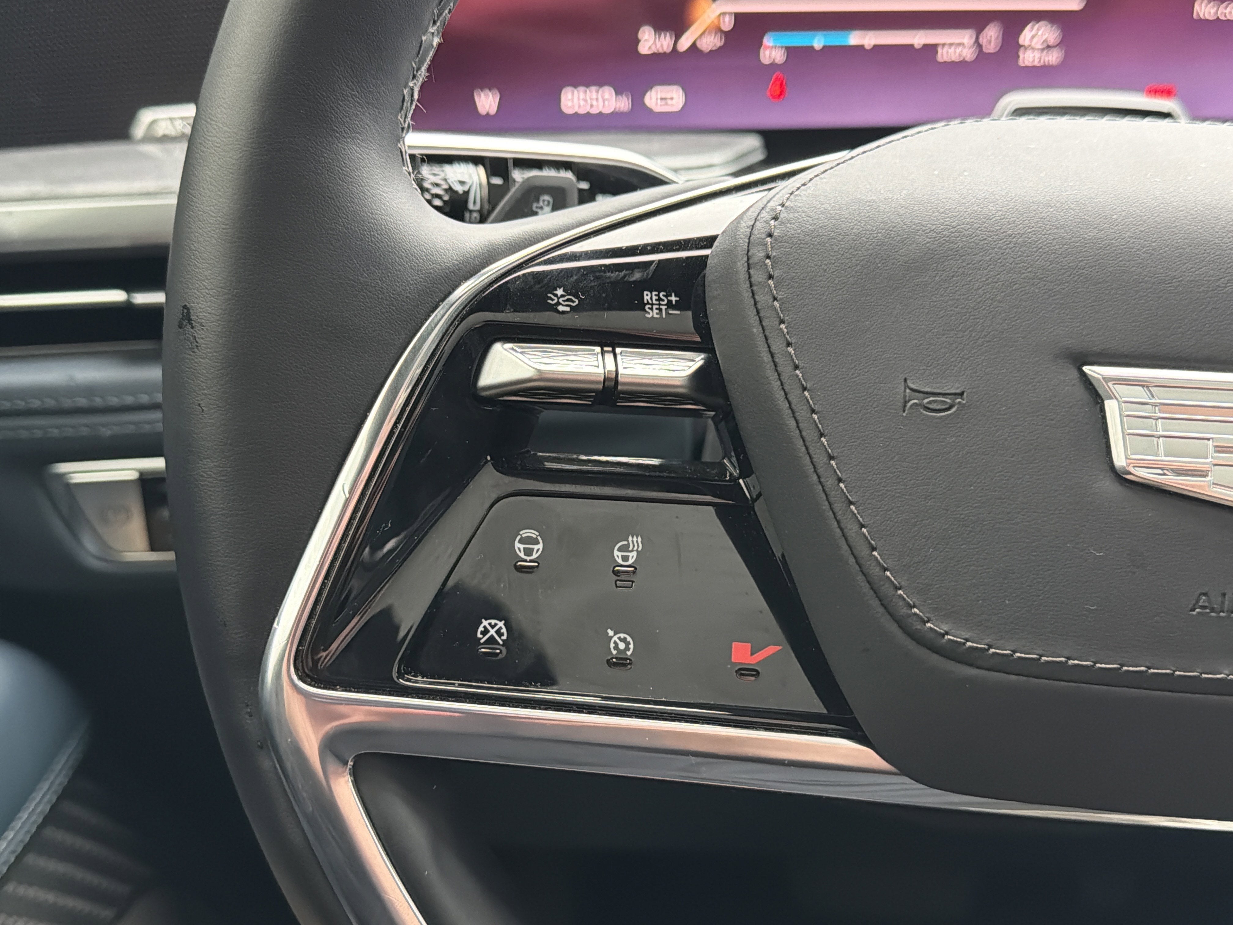 2025 Cadillac ESCALADE IQ Sport 2