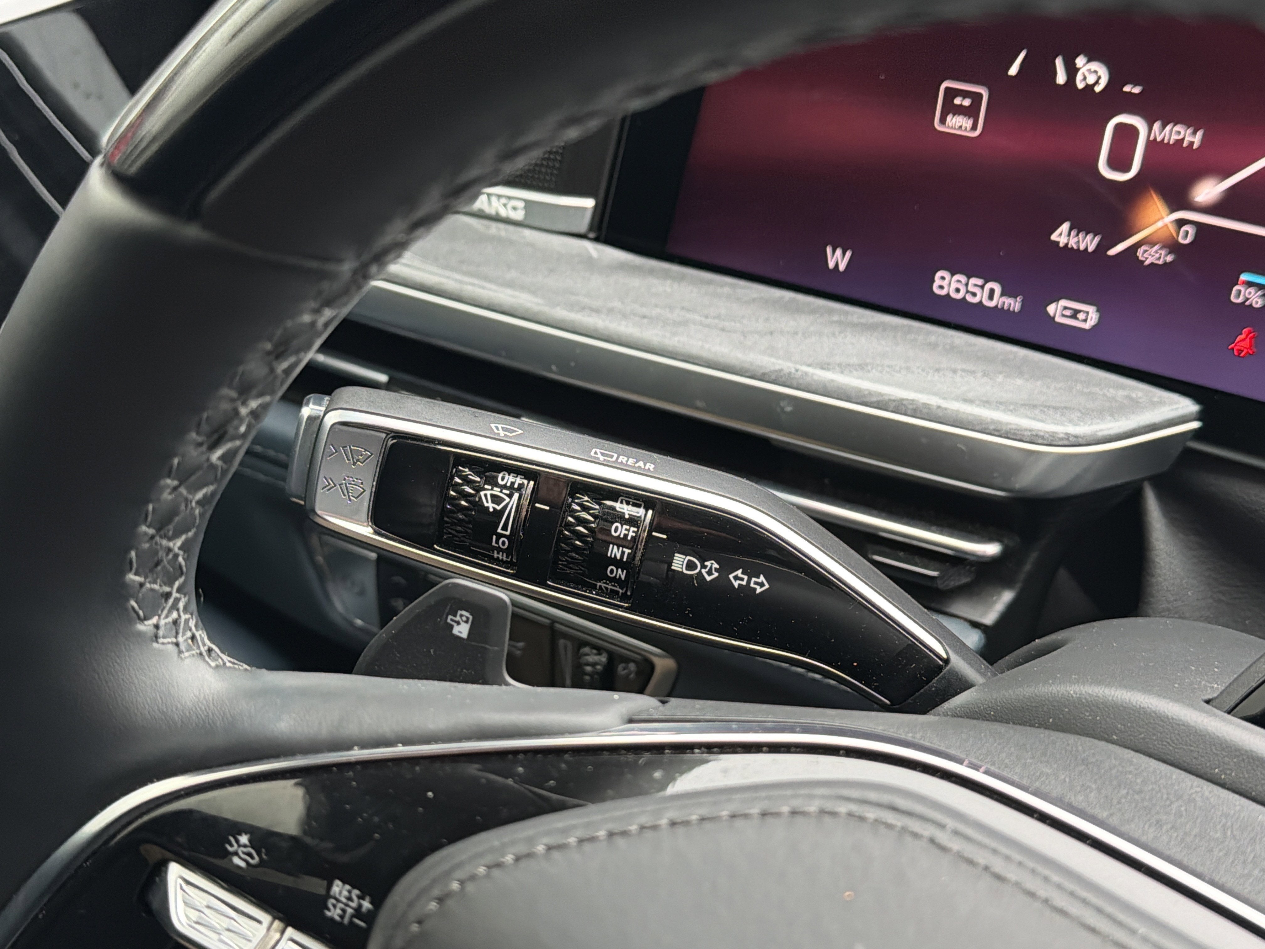 2025 Cadillac ESCALADE IQ Sport 2