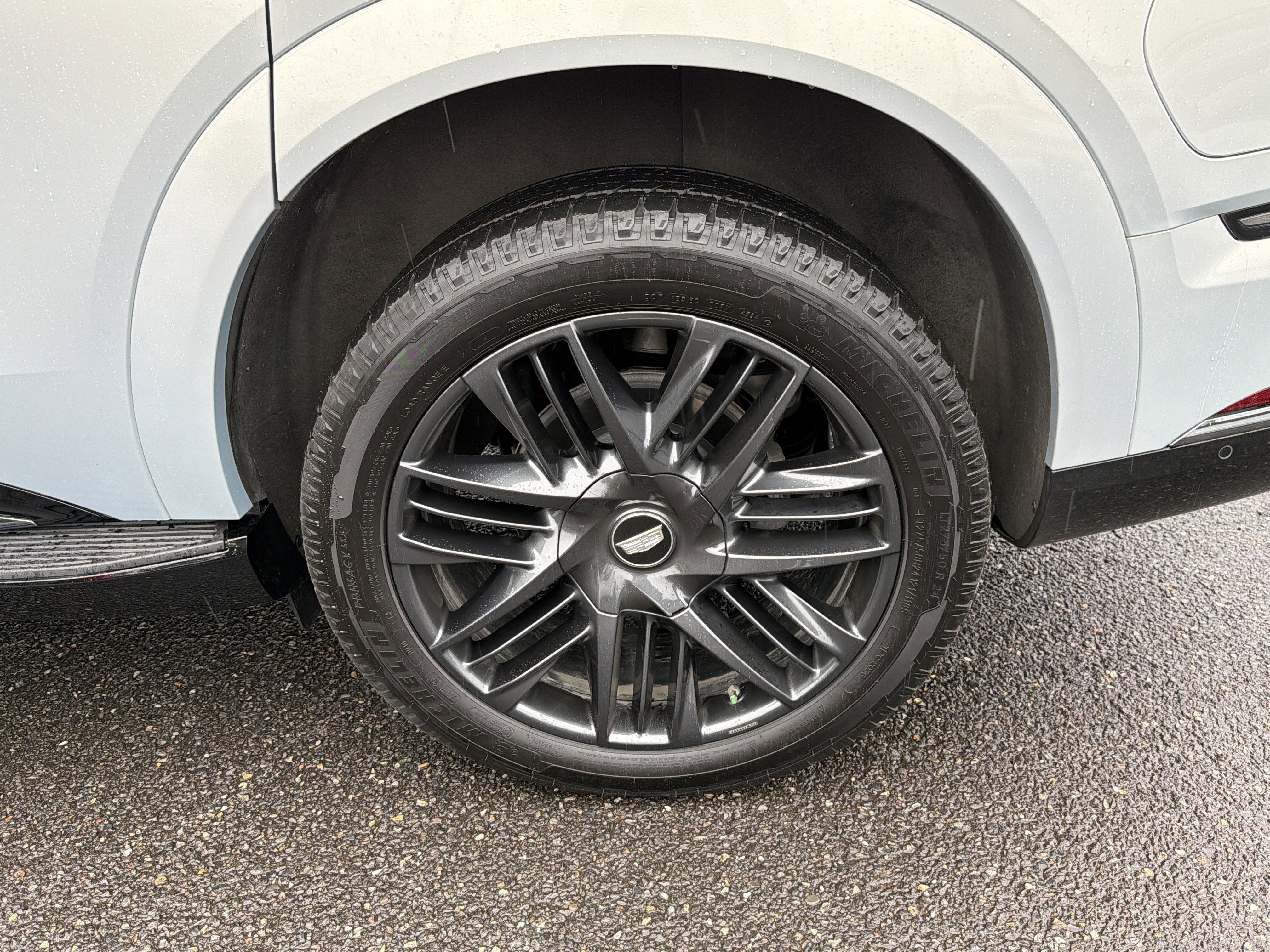 2025 Cadillac ESCALADE IQ Sport 2