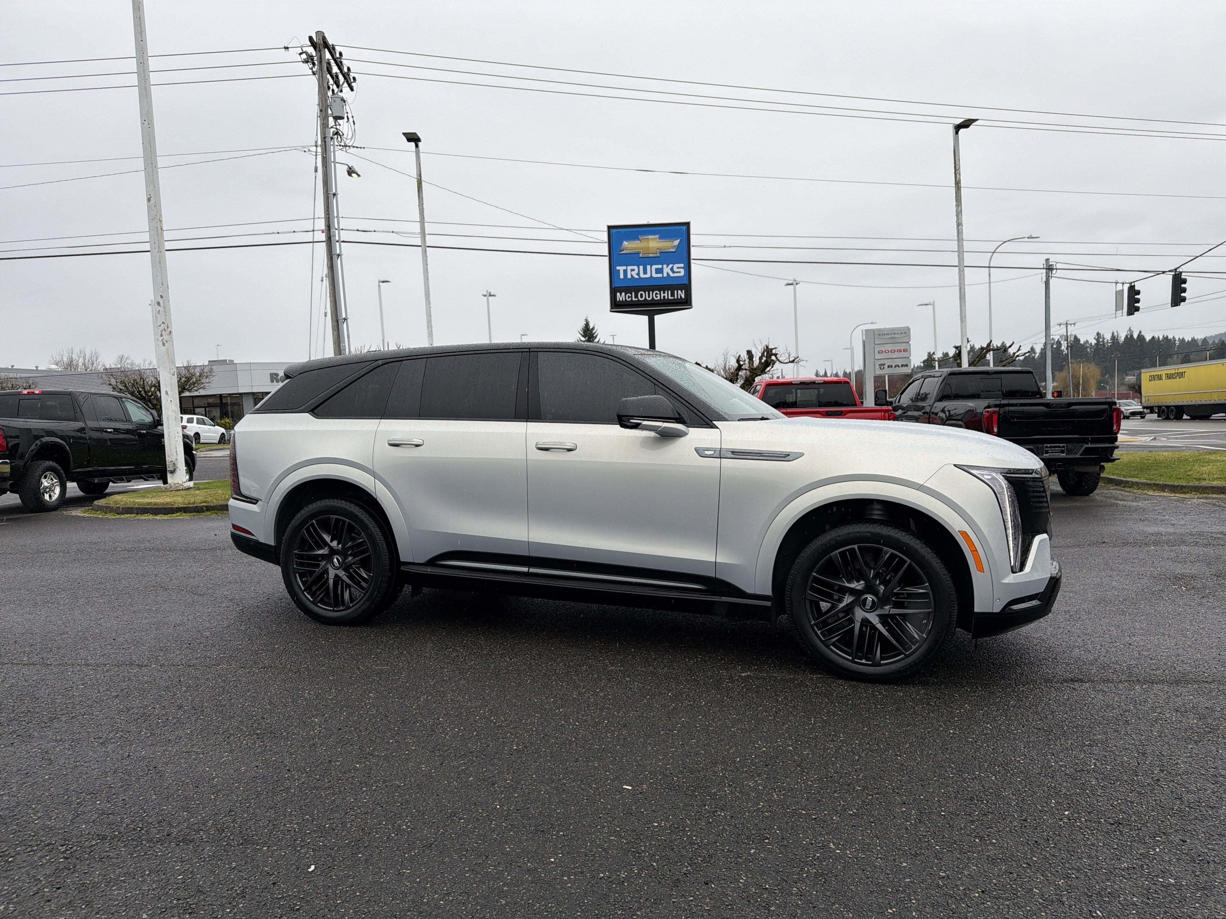 2025 Cadillac ESCALADE IQ Sport 2