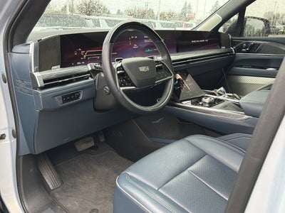 2025 Cadillac ESCALADE IQ Sport 2