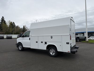 2026 Chevrolet Express Cutaway 3500 1WT