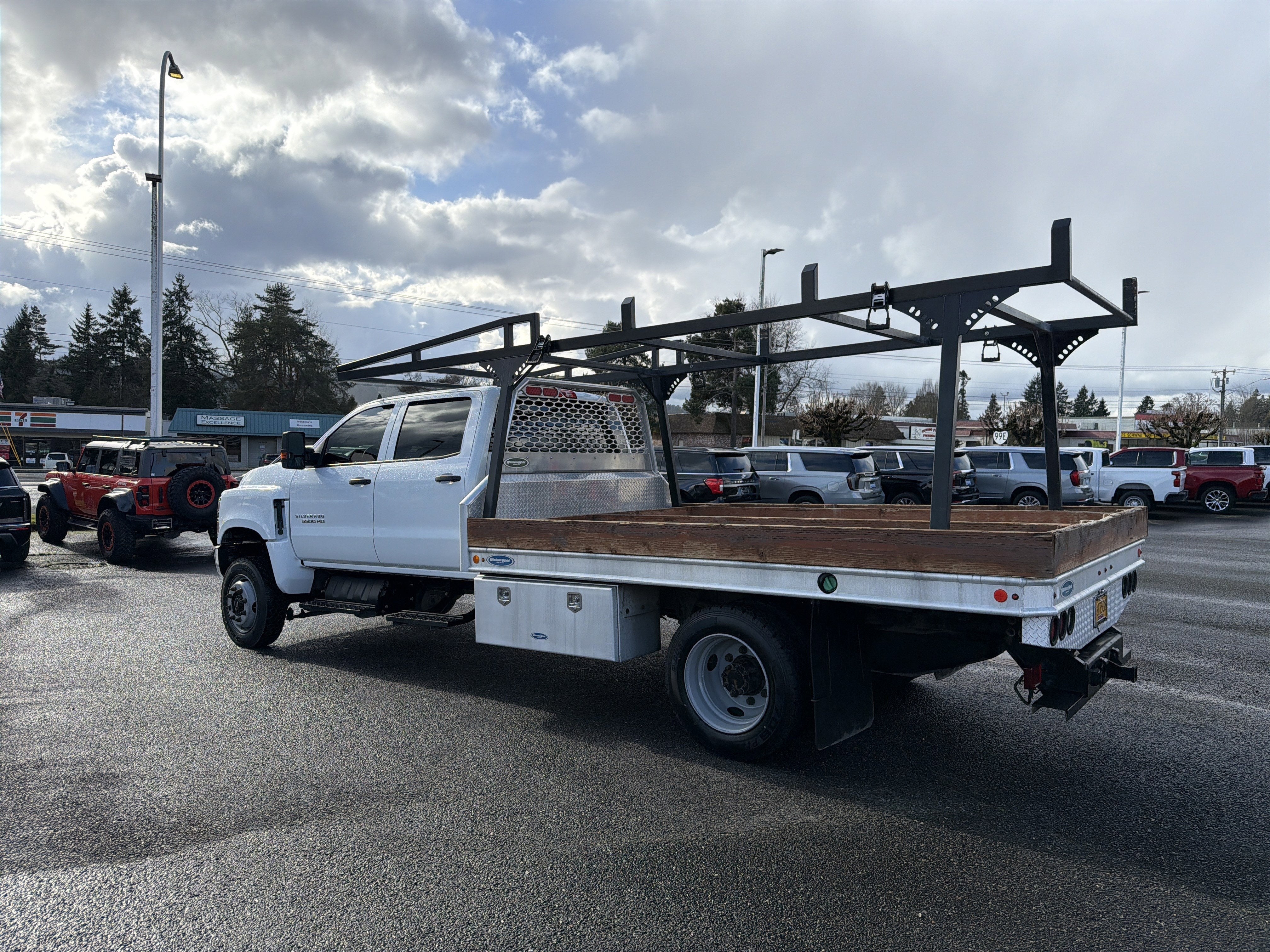 2019 Chevrolet Silverado 5500 HD Work Truck