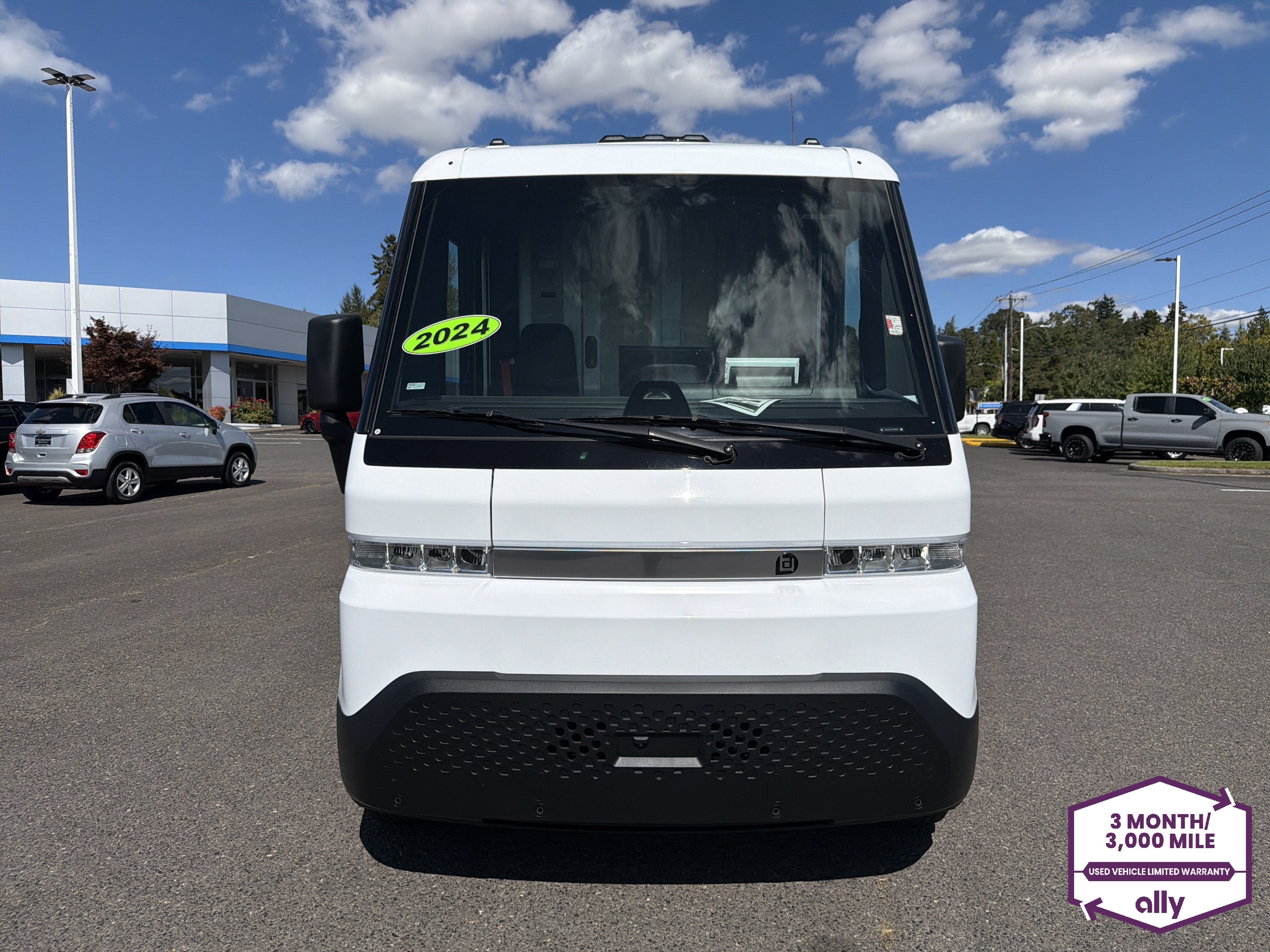 2024 BrightDrop Zevo 400 EJY