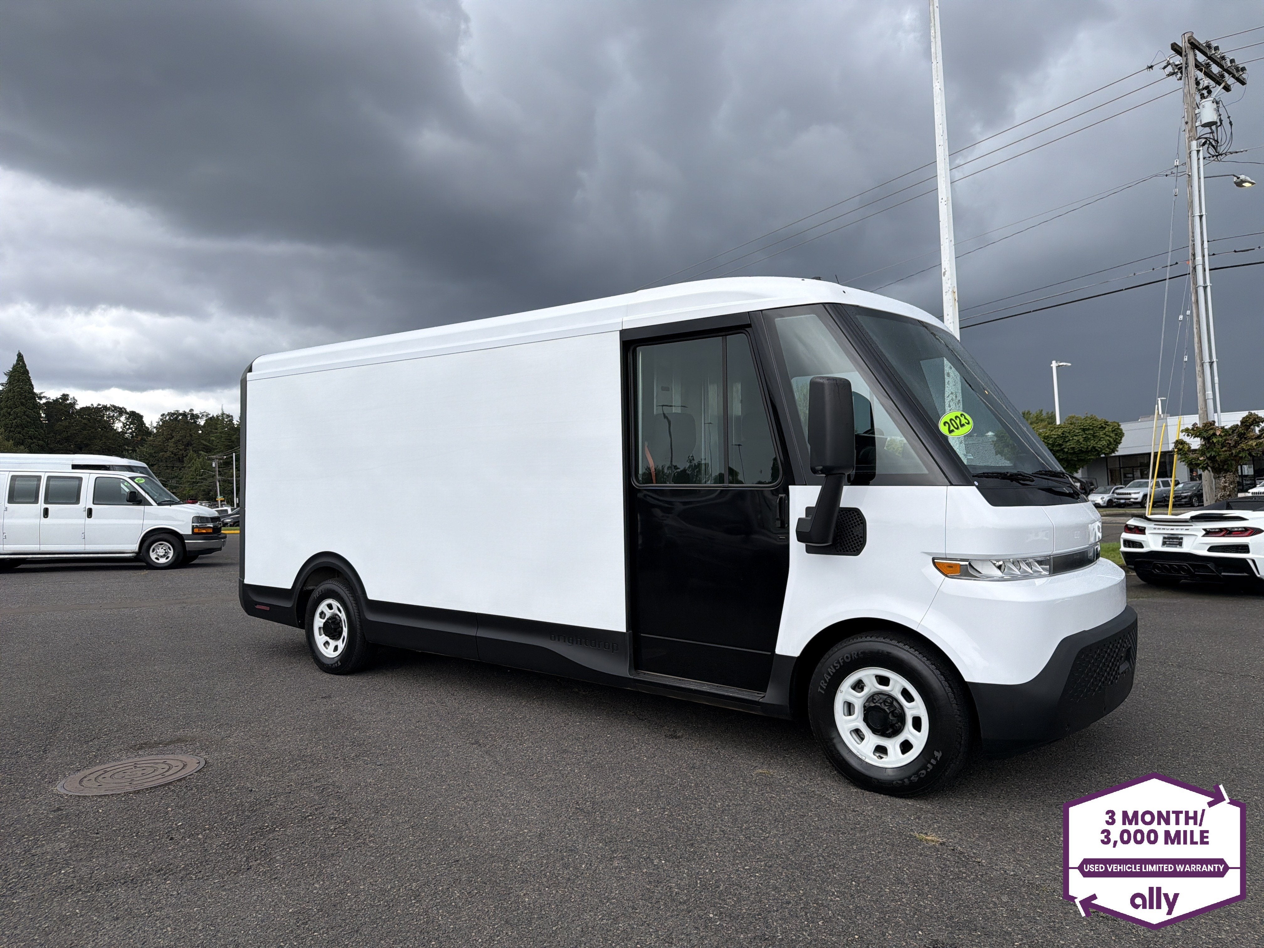 2023 BrightDrop Zevo 600 EJY