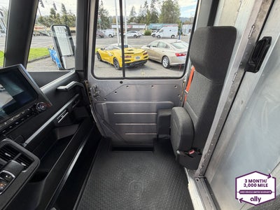 2023 BrightDrop Zevo 600 EJY