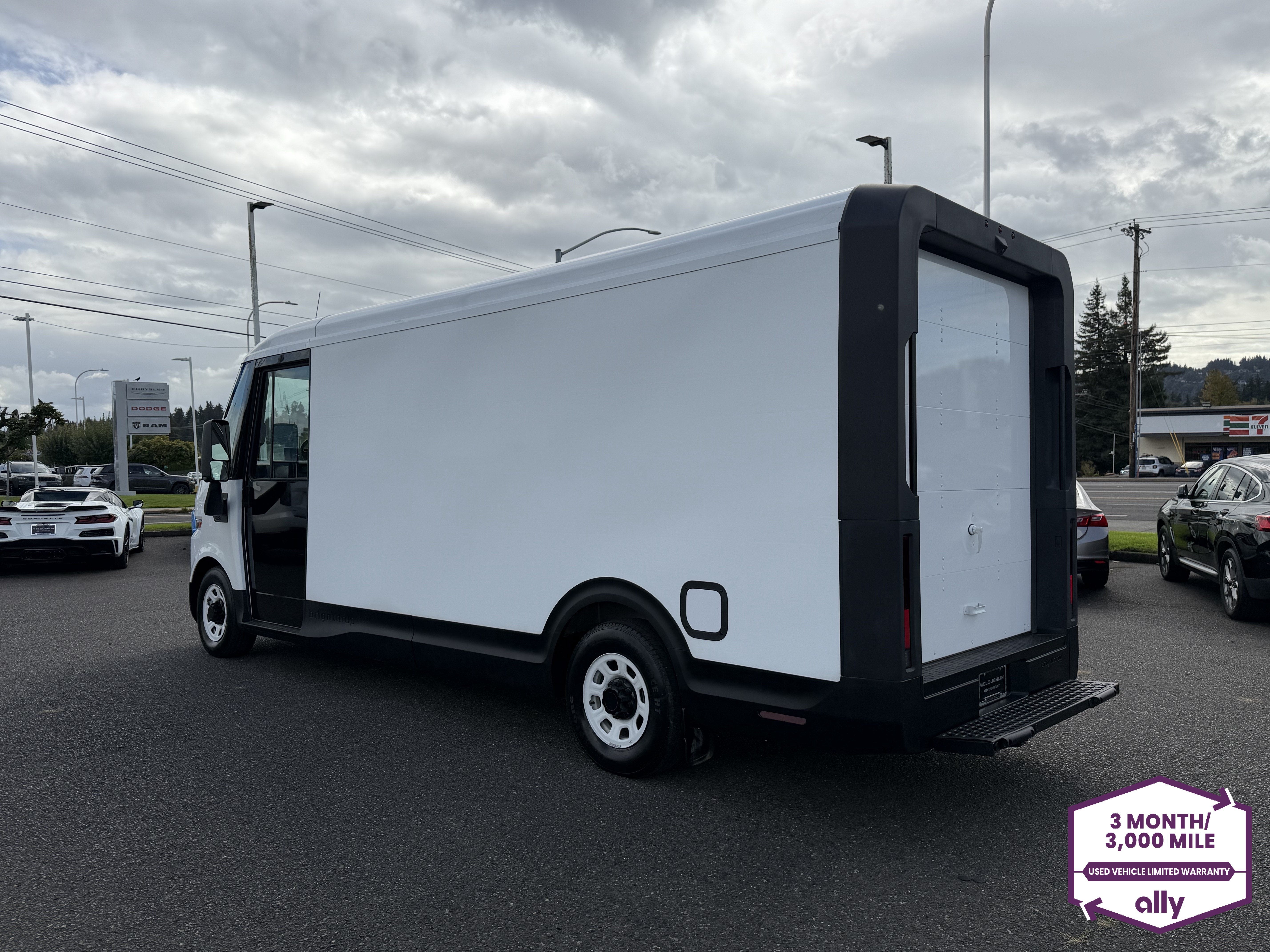 2023 BrightDrop Zevo 600 EJY
