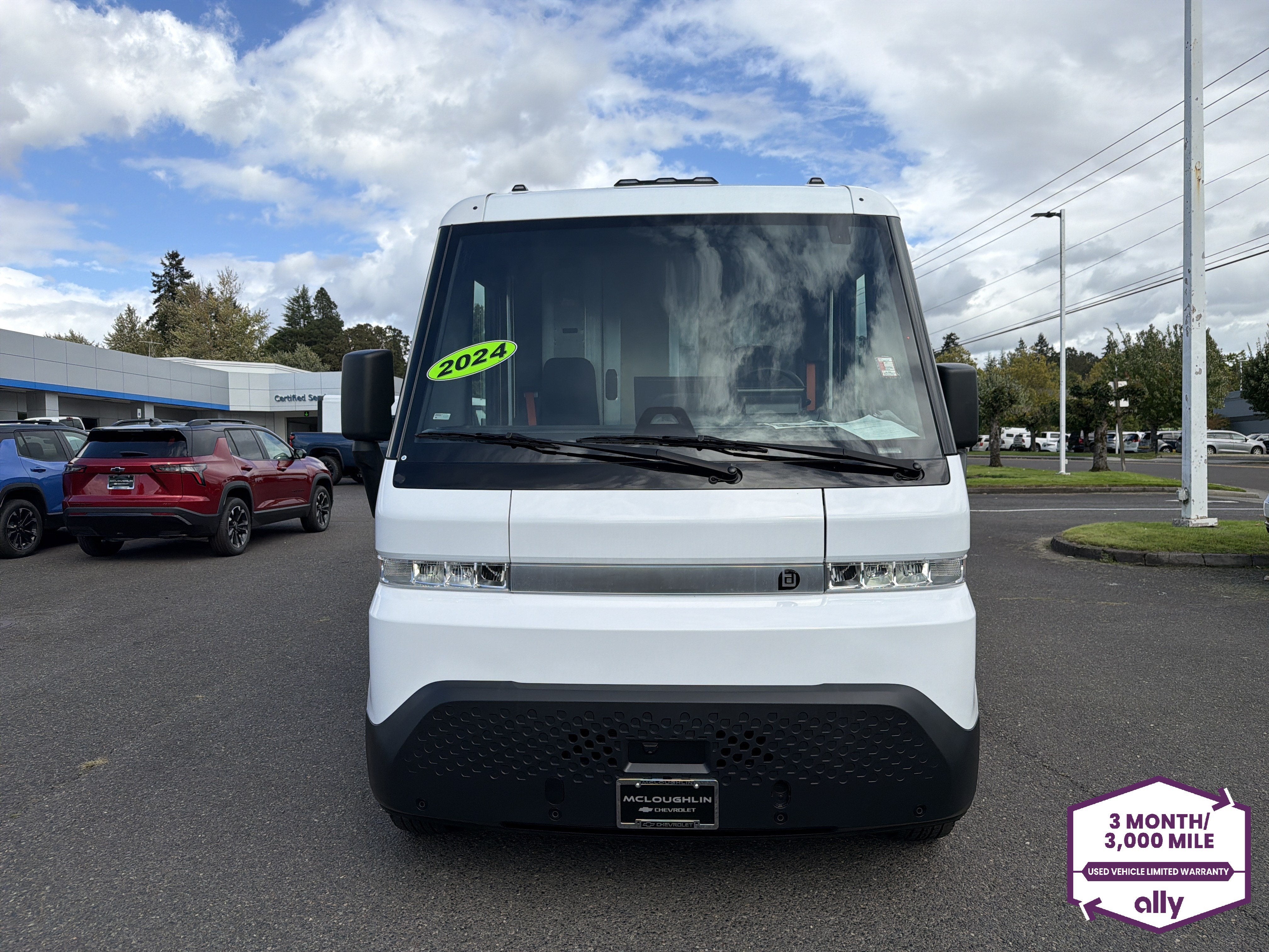 2024 BrightDrop Zevo 600 EJY