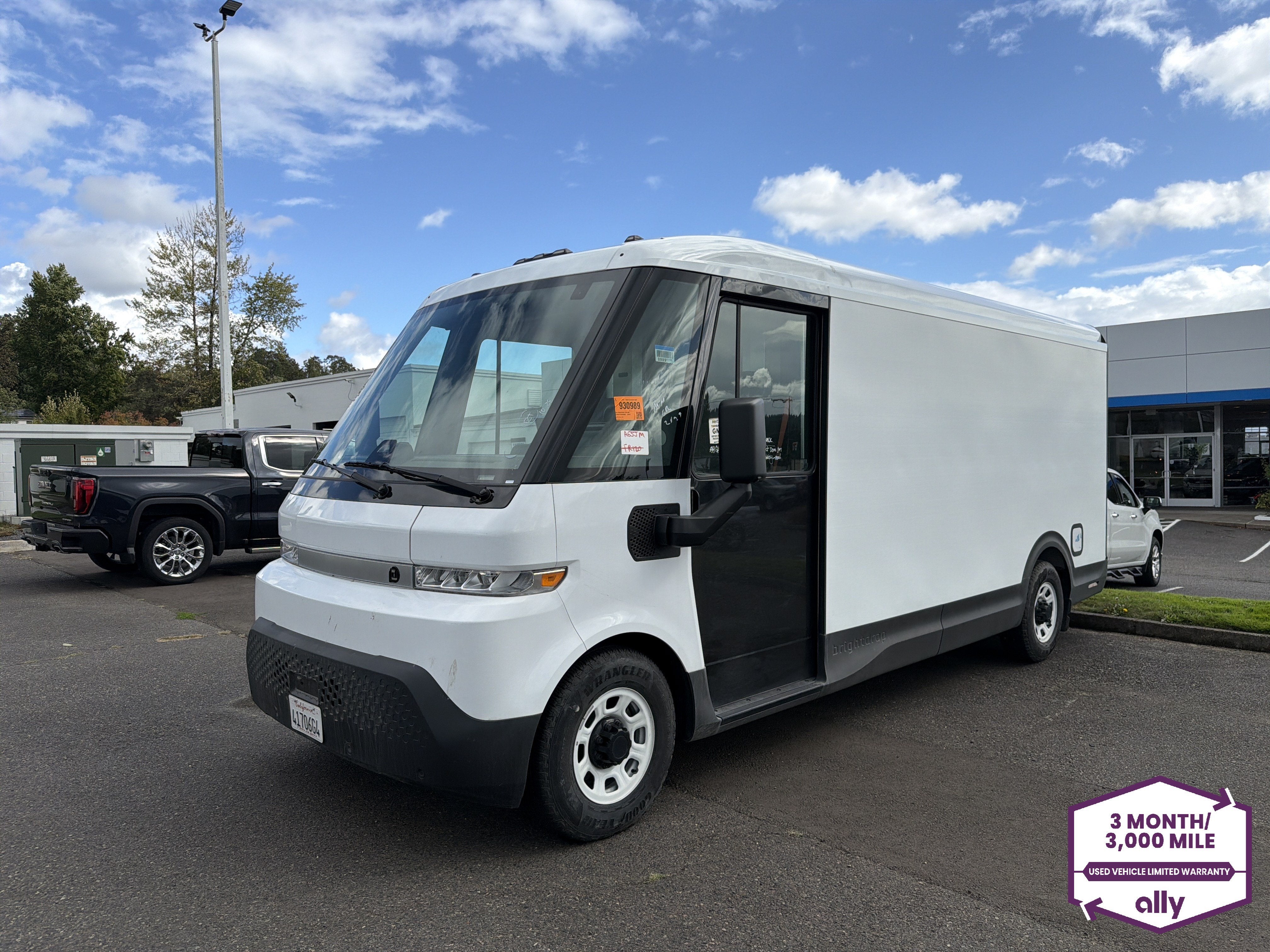 2024 BrightDrop Zevo 600 EJY