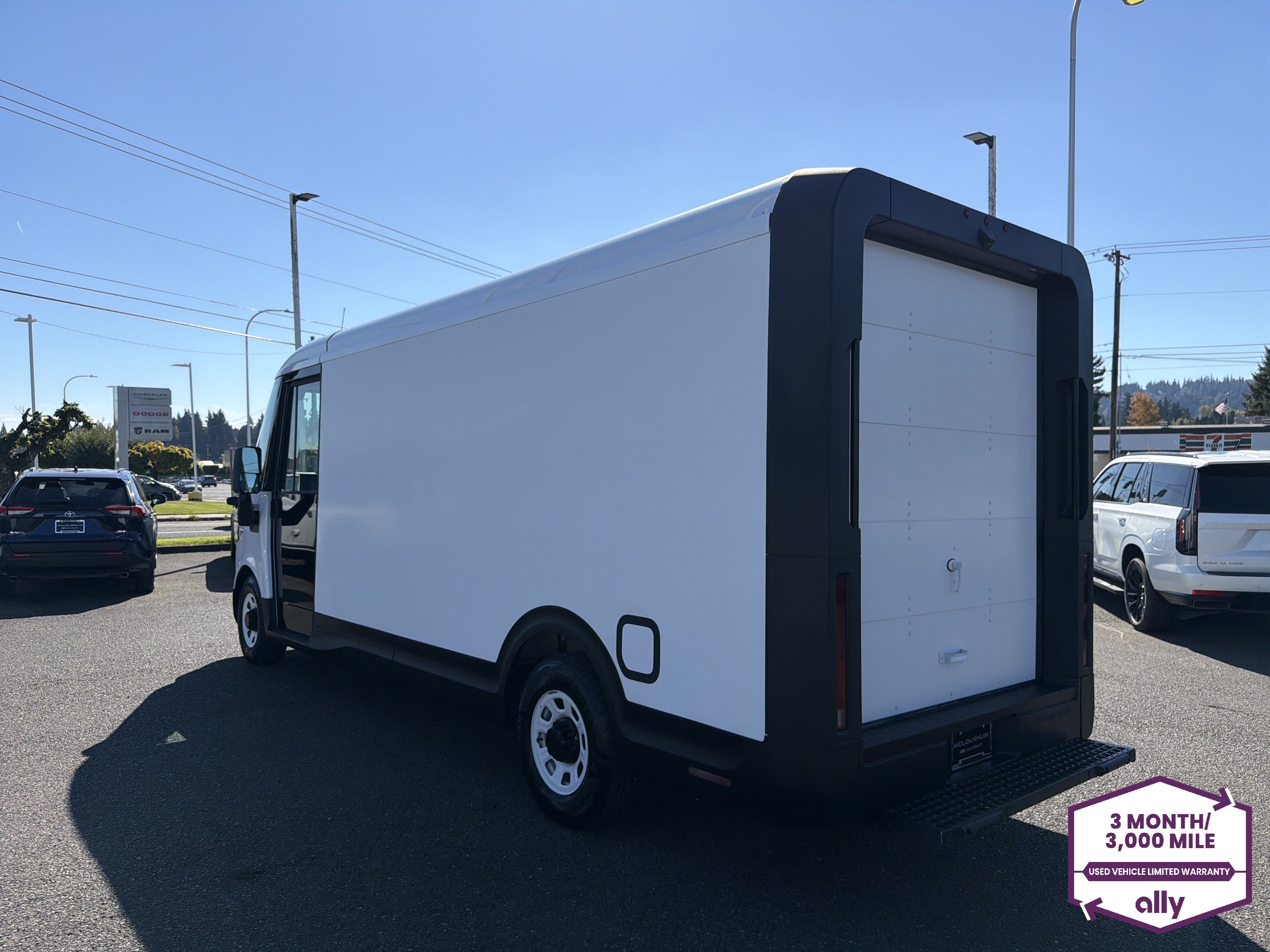 2024 BrightDrop Zevo 600 EJY