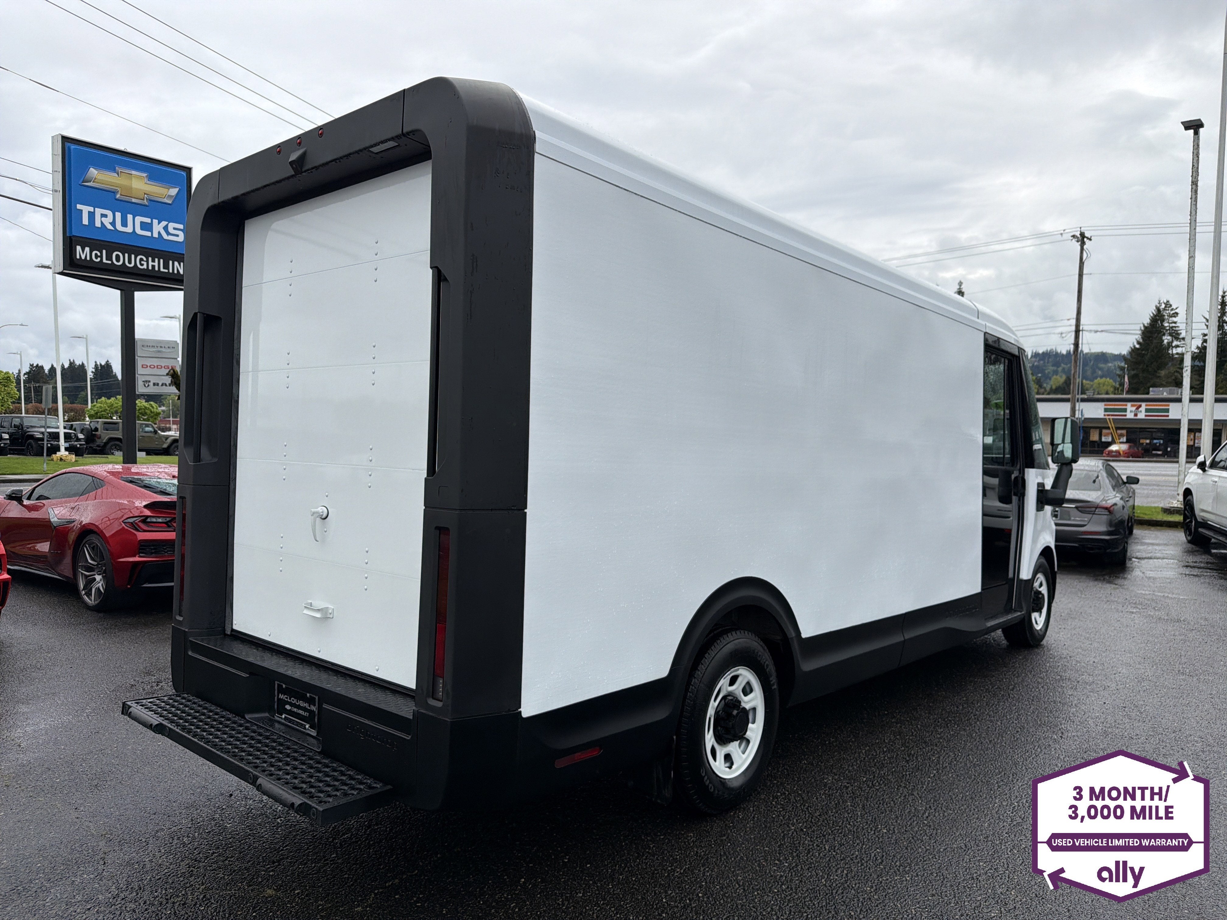 2024 BrightDrop Zevo 600 EJY