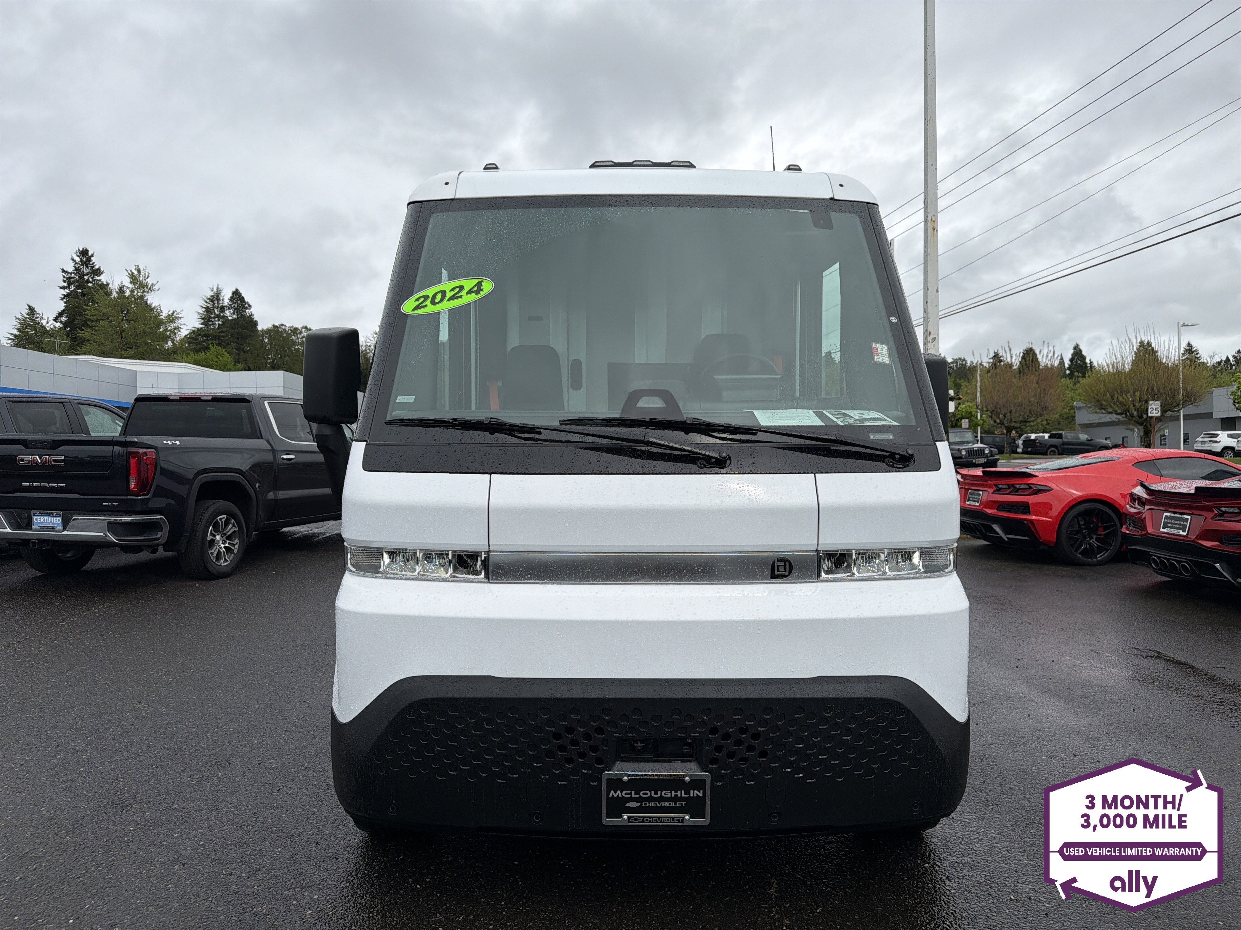 2024 BrightDrop Zevo 600 EJY