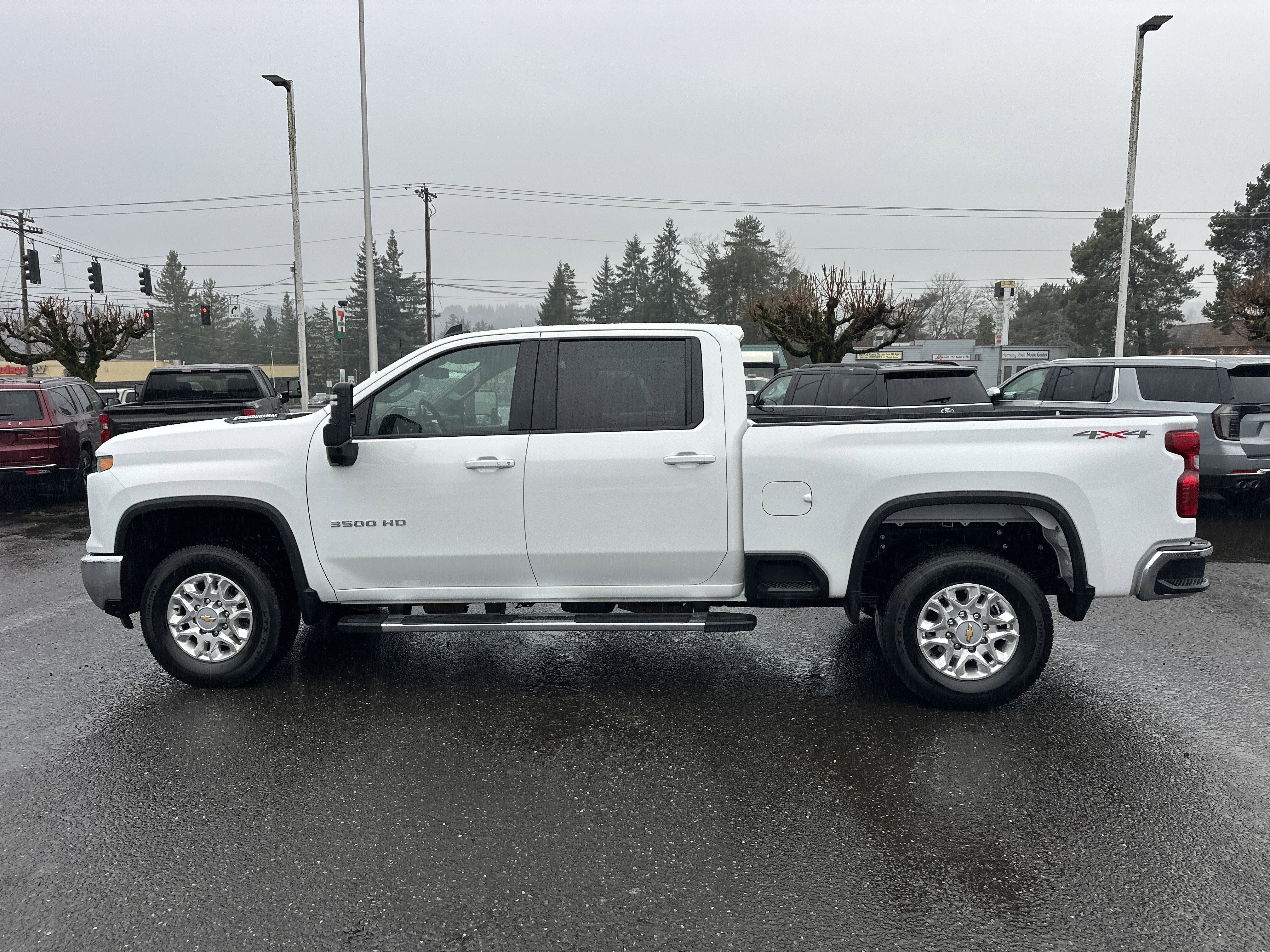 2025 Chevrolet Silverado 3500 HD LT