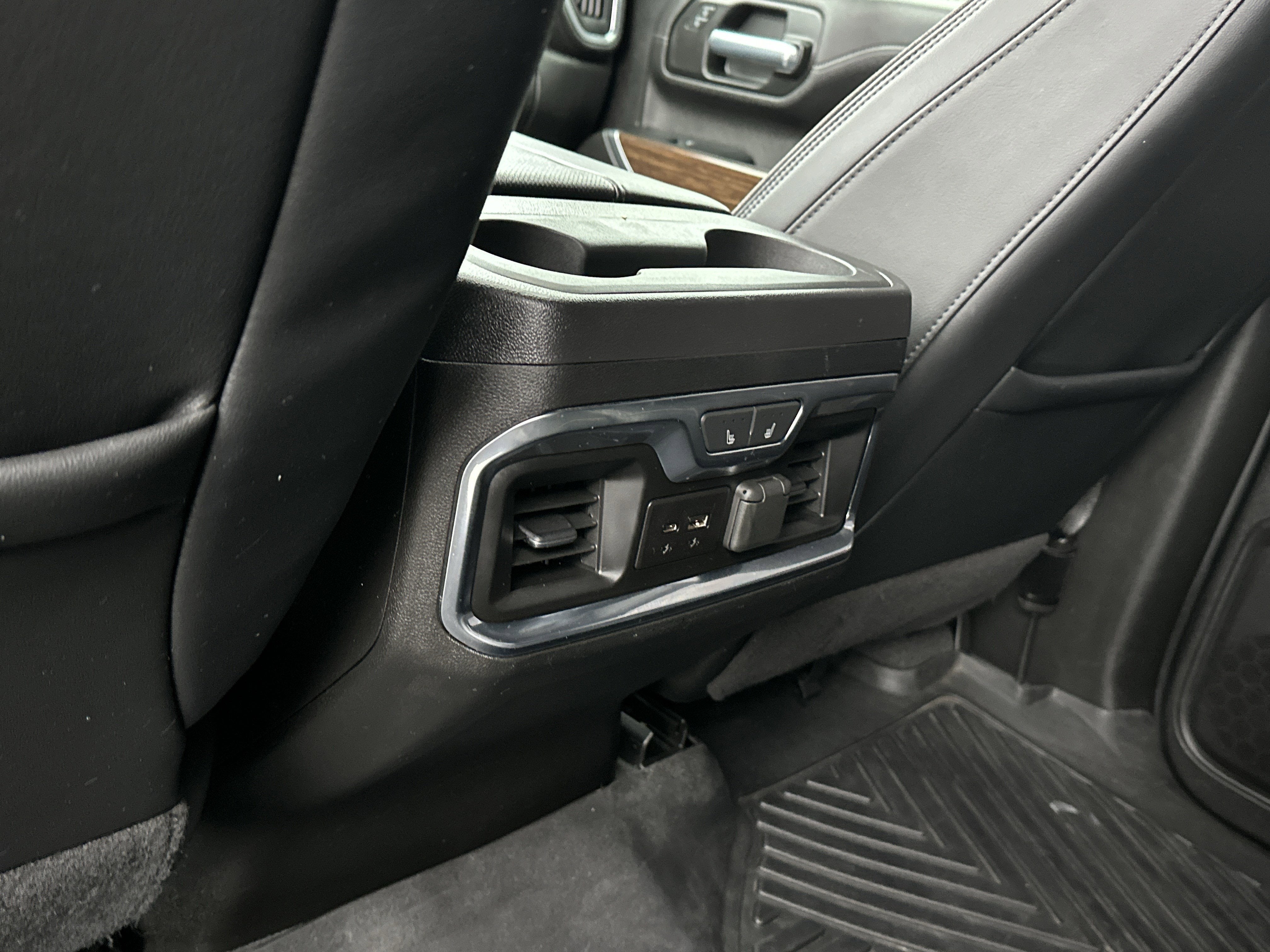 2023 Chevrolet Silverado 3500 HD High Country