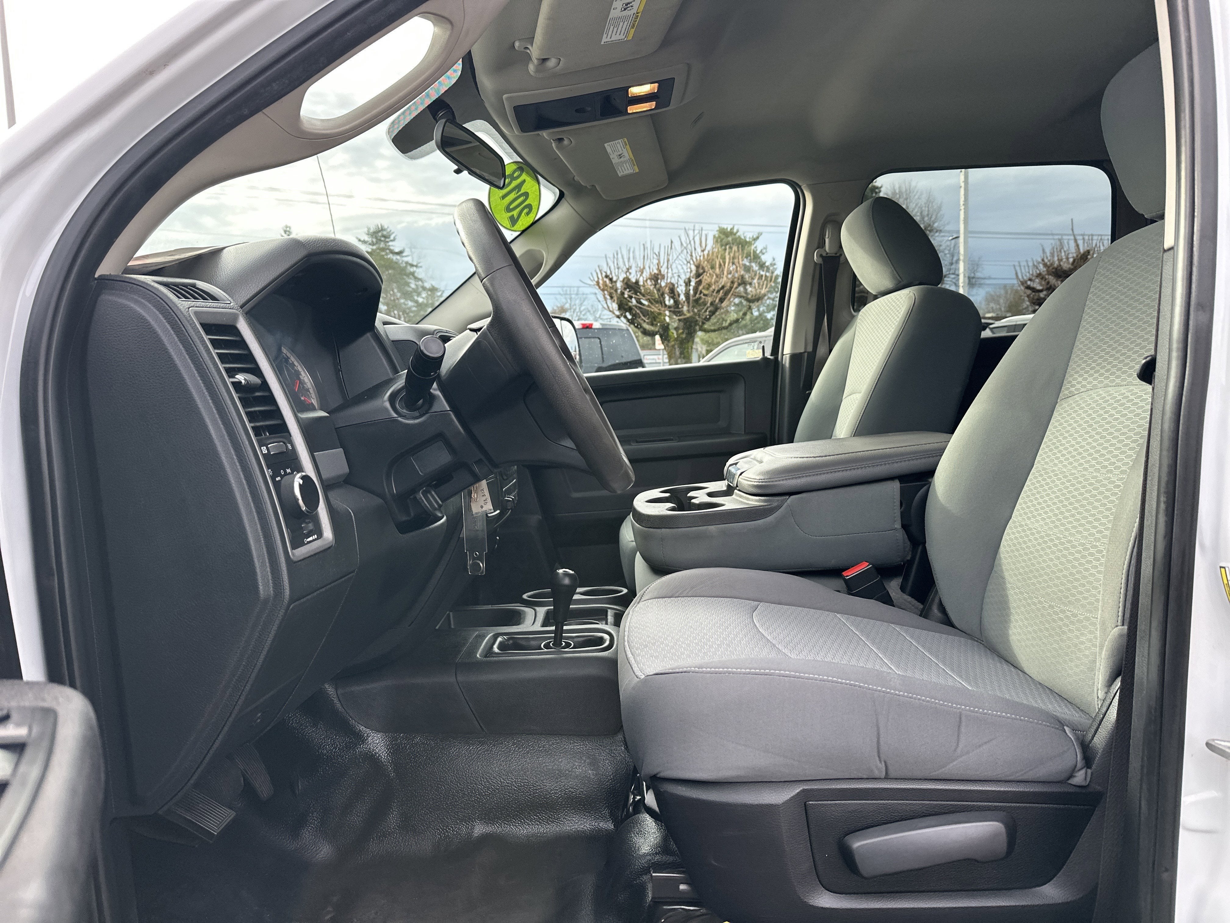 2018 RAM 3500 Chassis Cab Tradesman