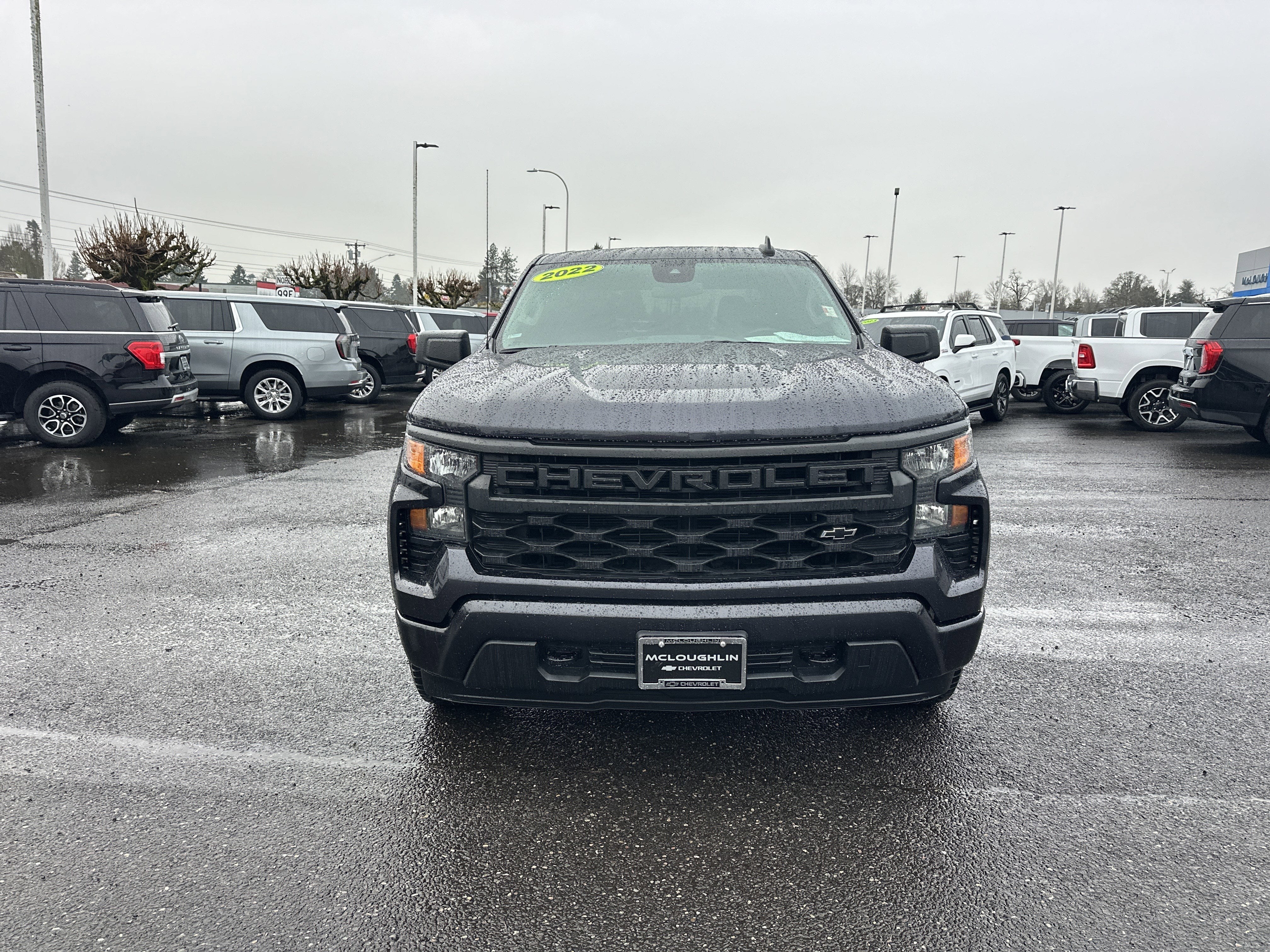 2022 Chevrolet Silverado 1500 Custom