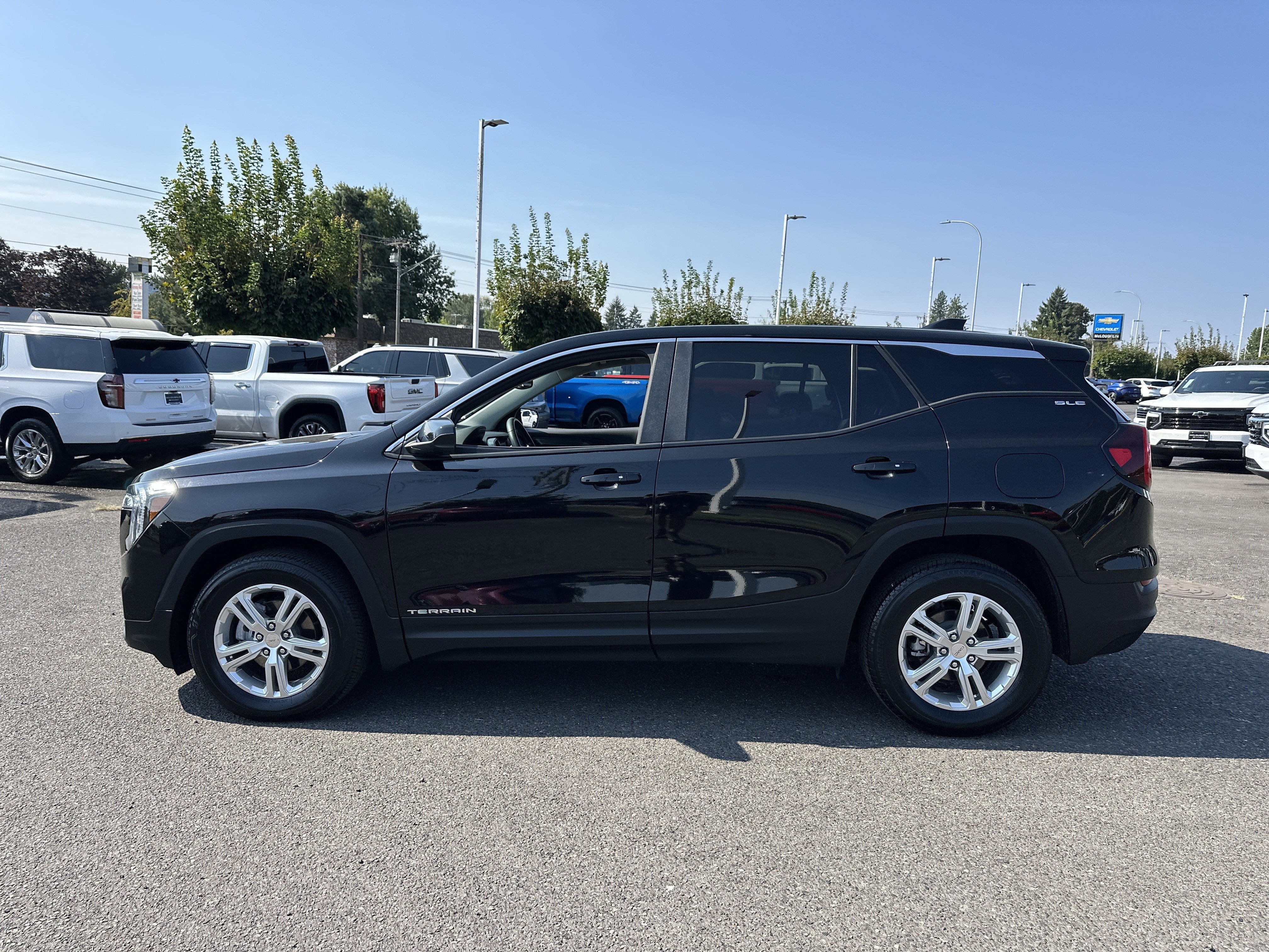 2024 GMC Terrain SLE