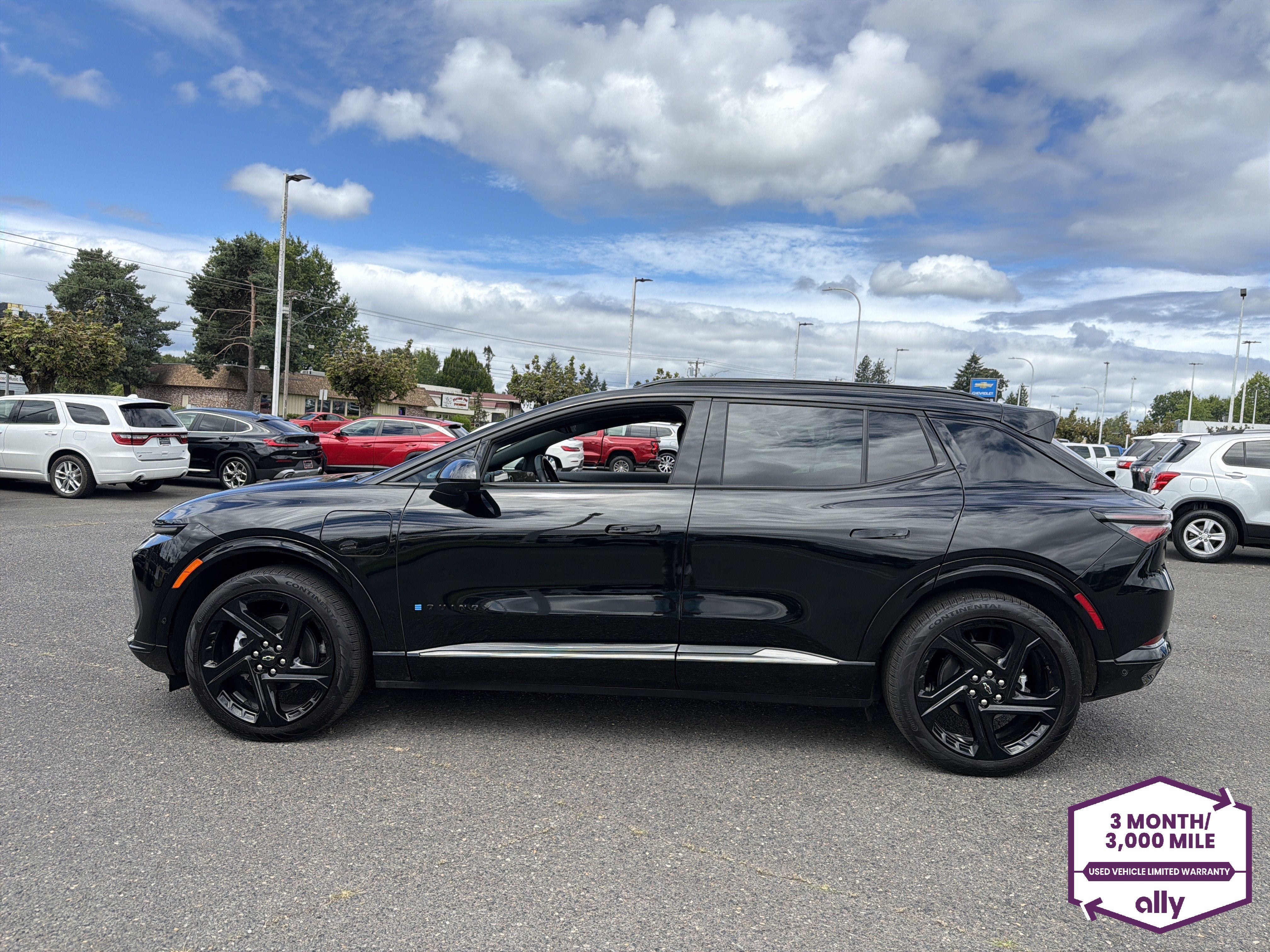 Used 2024 Chevrolet Equinox EV Launch Edition with VIN 3GN7DNRP8RS241477 for sale in Milwaukie, OR