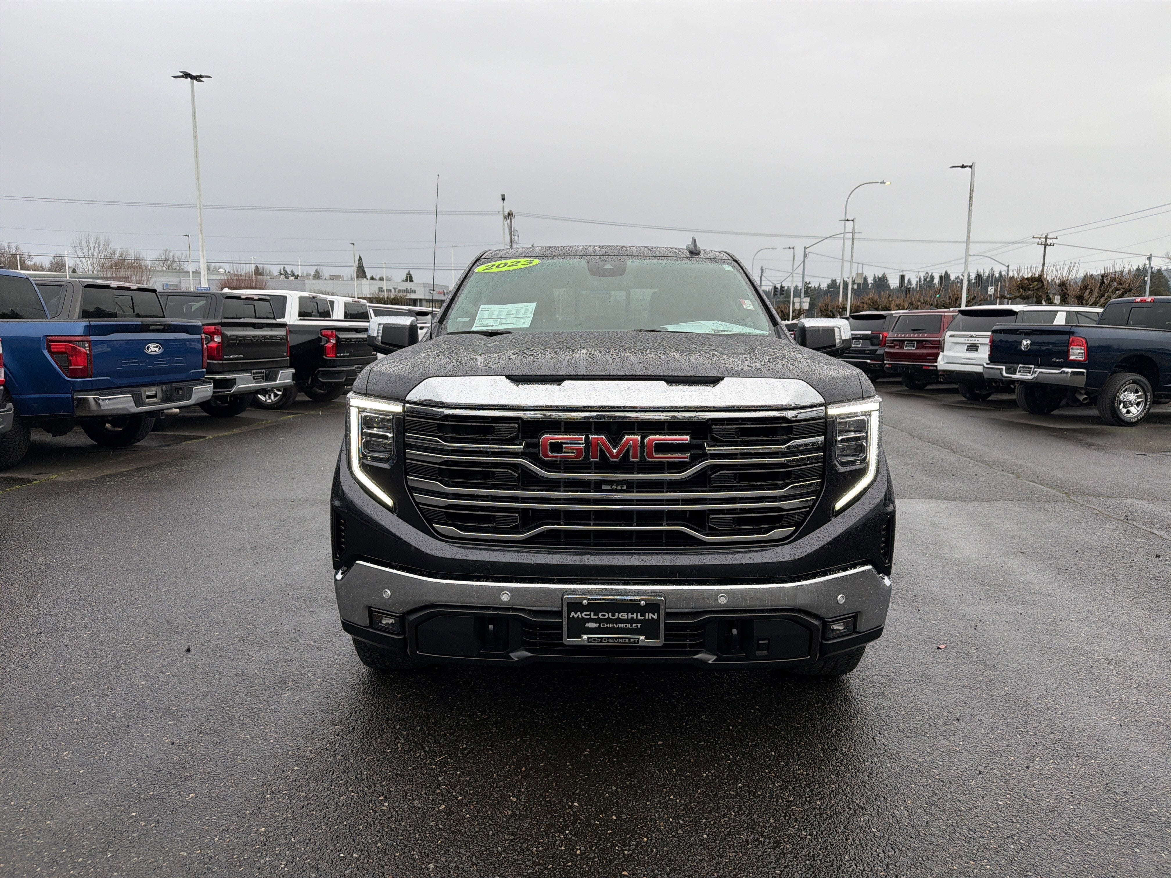 2023 GMC Sierra 1500 SLT