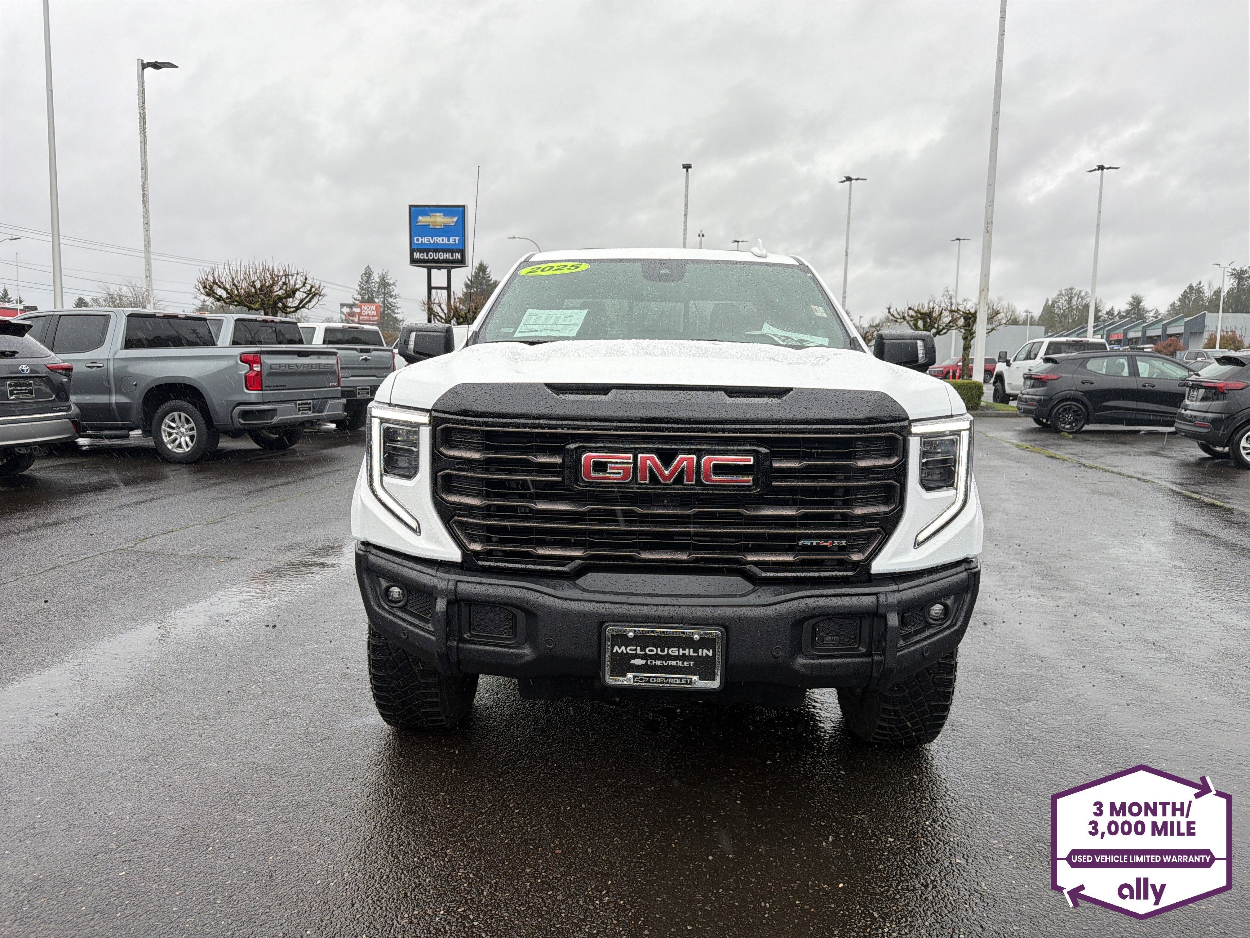 2025 GMC Sierra 1500 AT4X