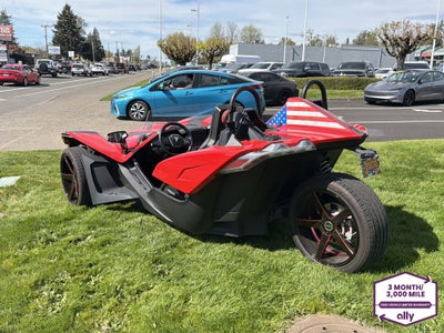 2022 POLARIS SLINGSHOT Base