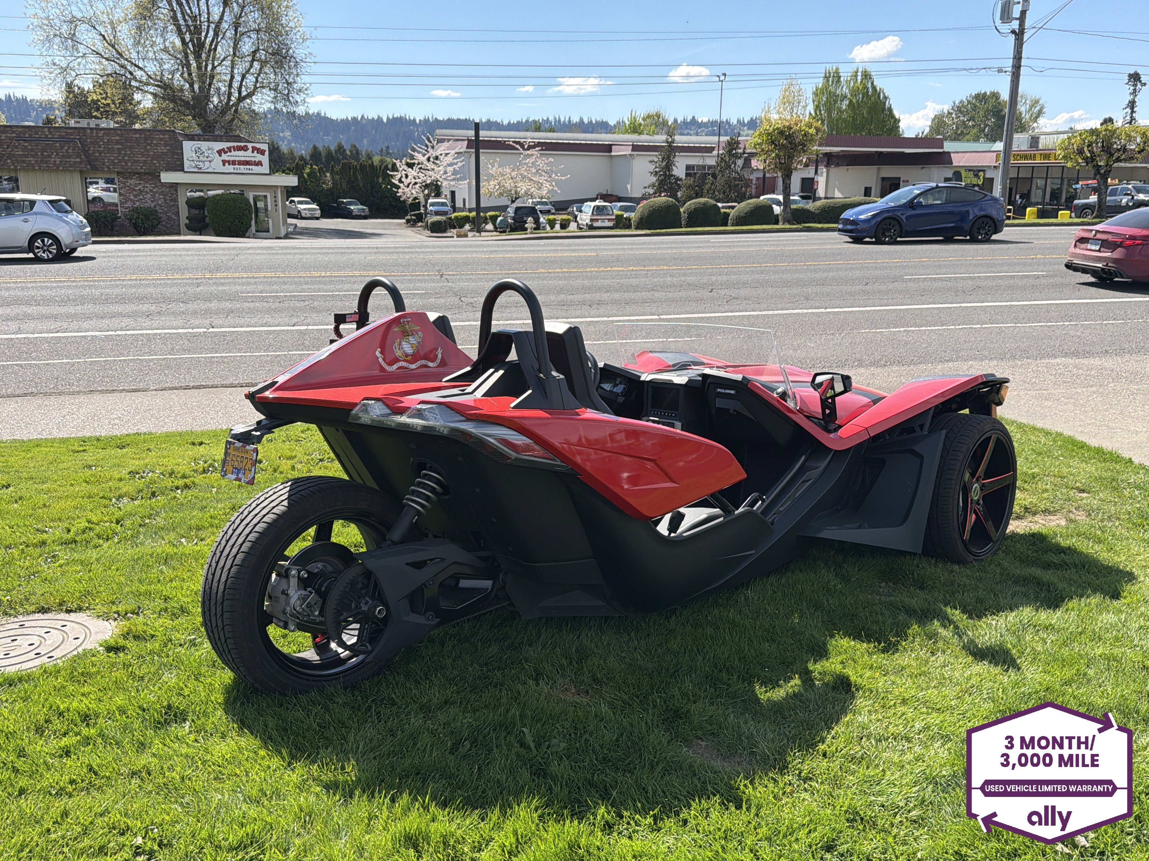 2022 POLARIS SLINGSHOT Base