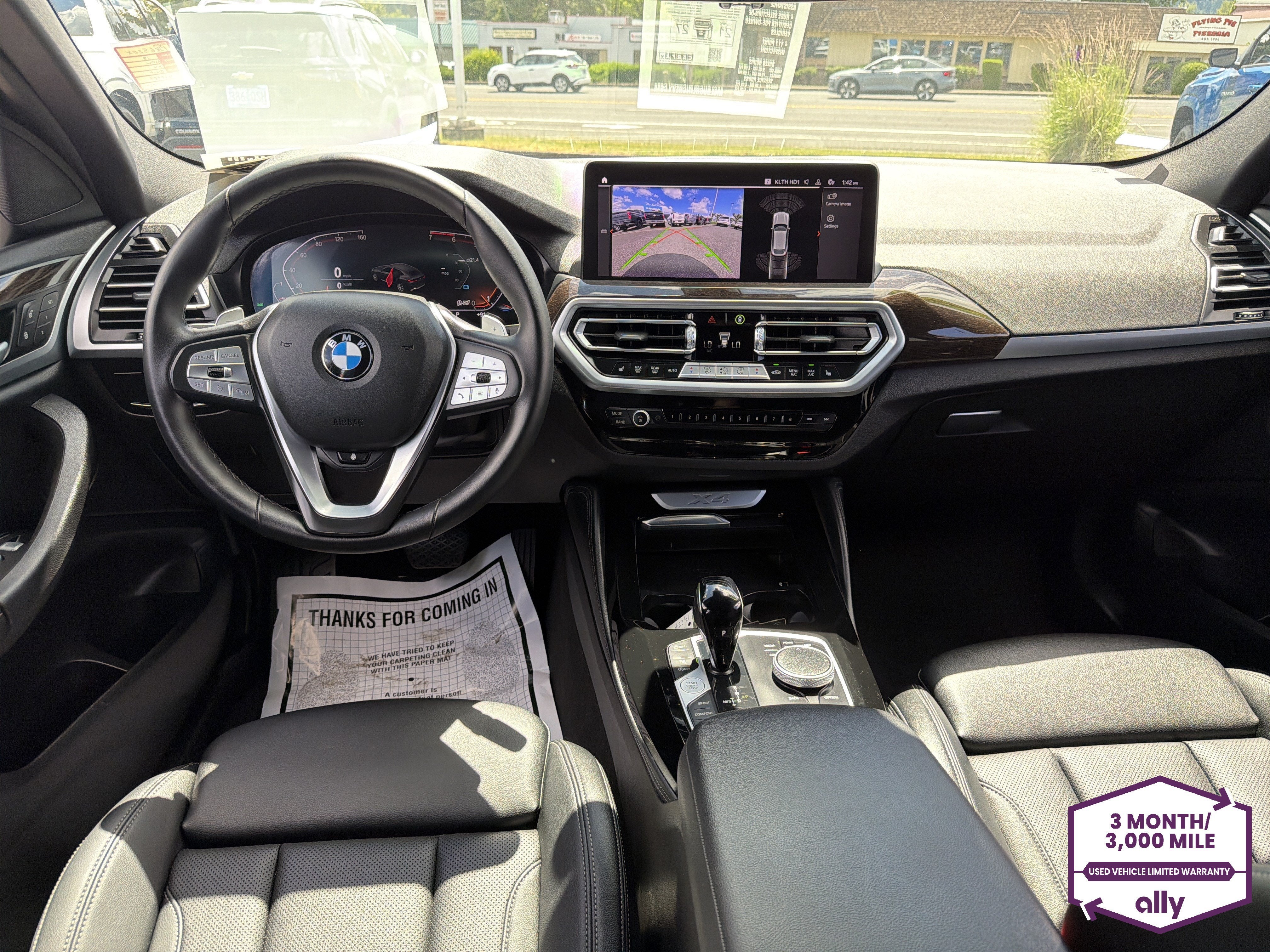 2025 BMW X4 xDrive30i