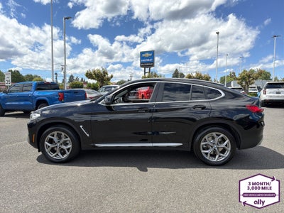 2025 BMW X4 xDrive30i
