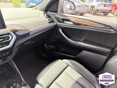 2025 BMW X4 xDrive30i