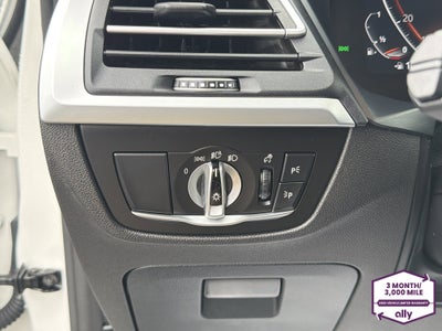 2025 BMW X4 xDrive30i