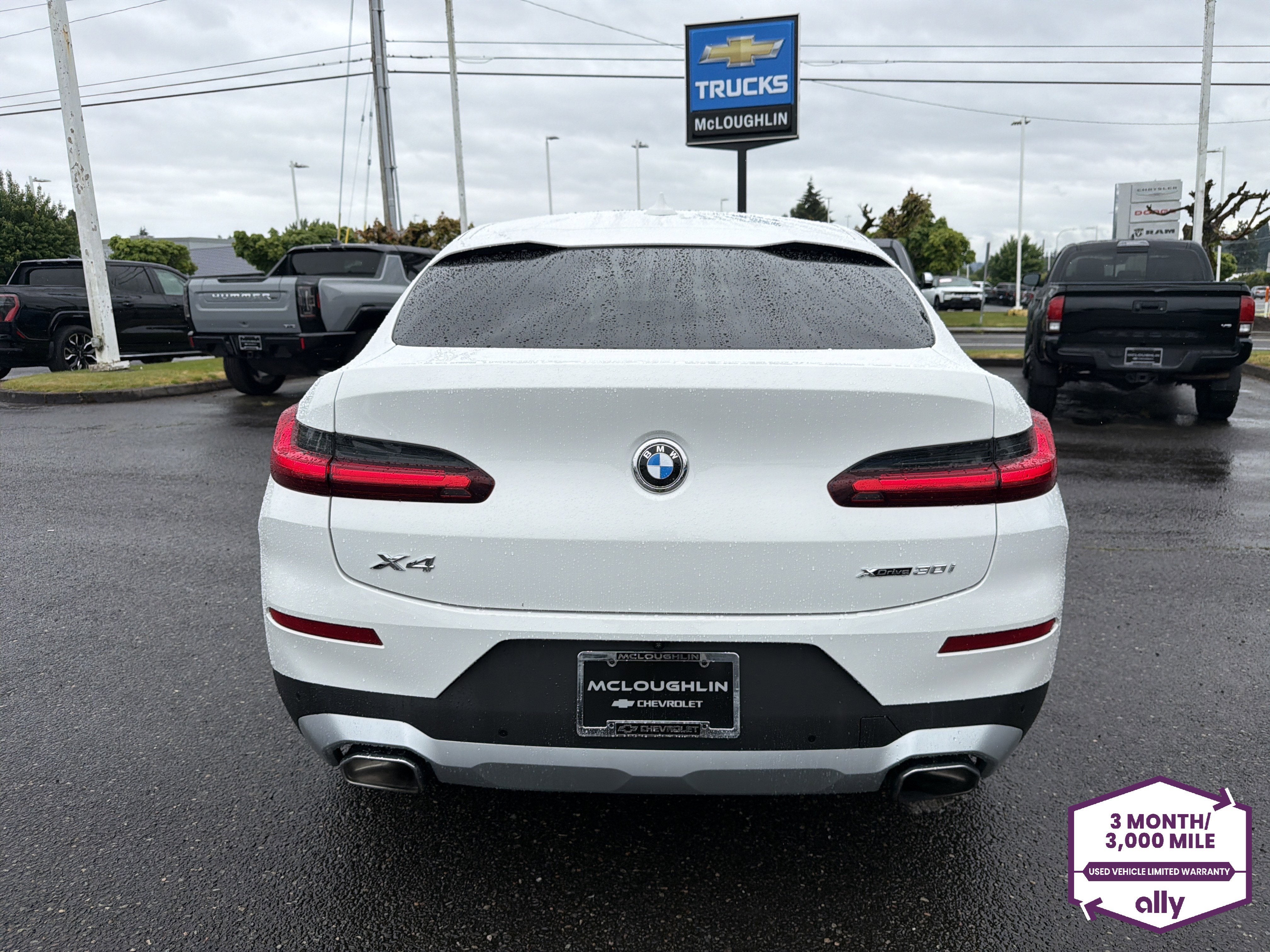 2025 BMW X4 xDrive30i