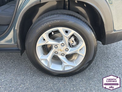 2025 Chevrolet Trax LS