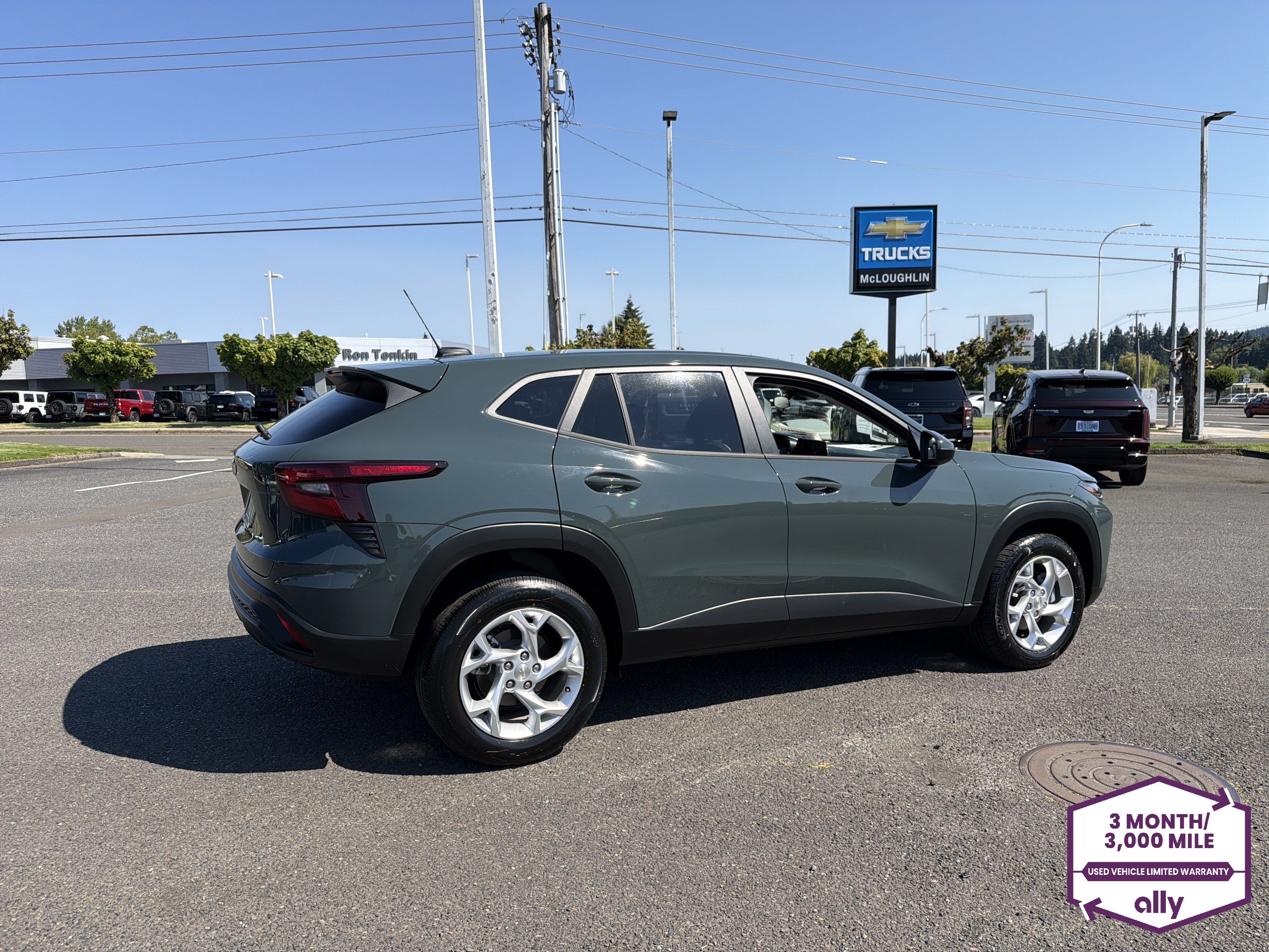 2025 Chevrolet Trax LS