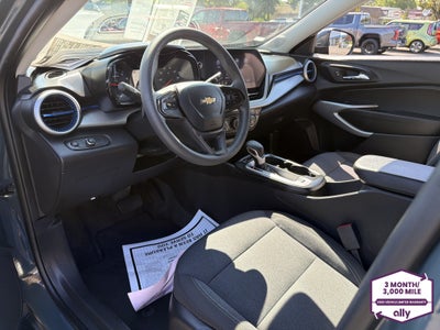2025 Chevrolet Trax LS