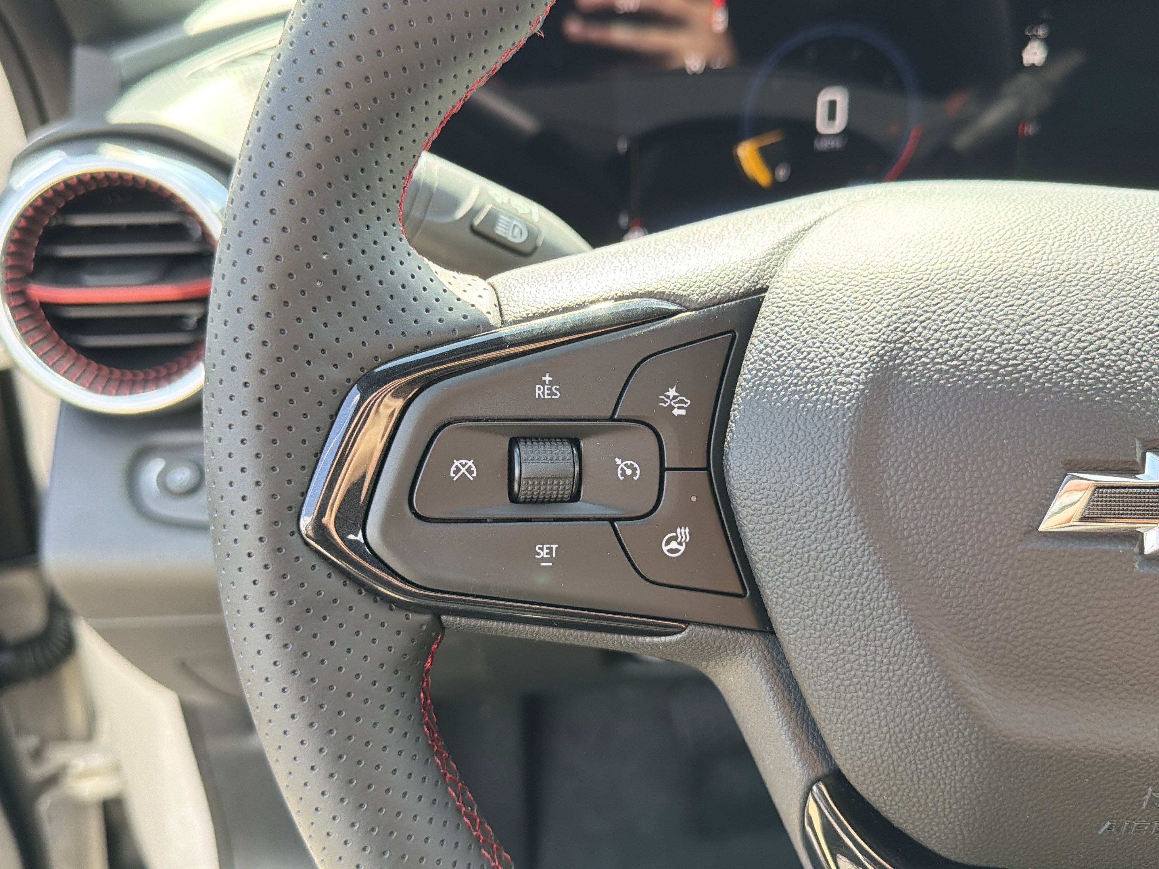 2026 Chevrolet Trax RS - Photo 16