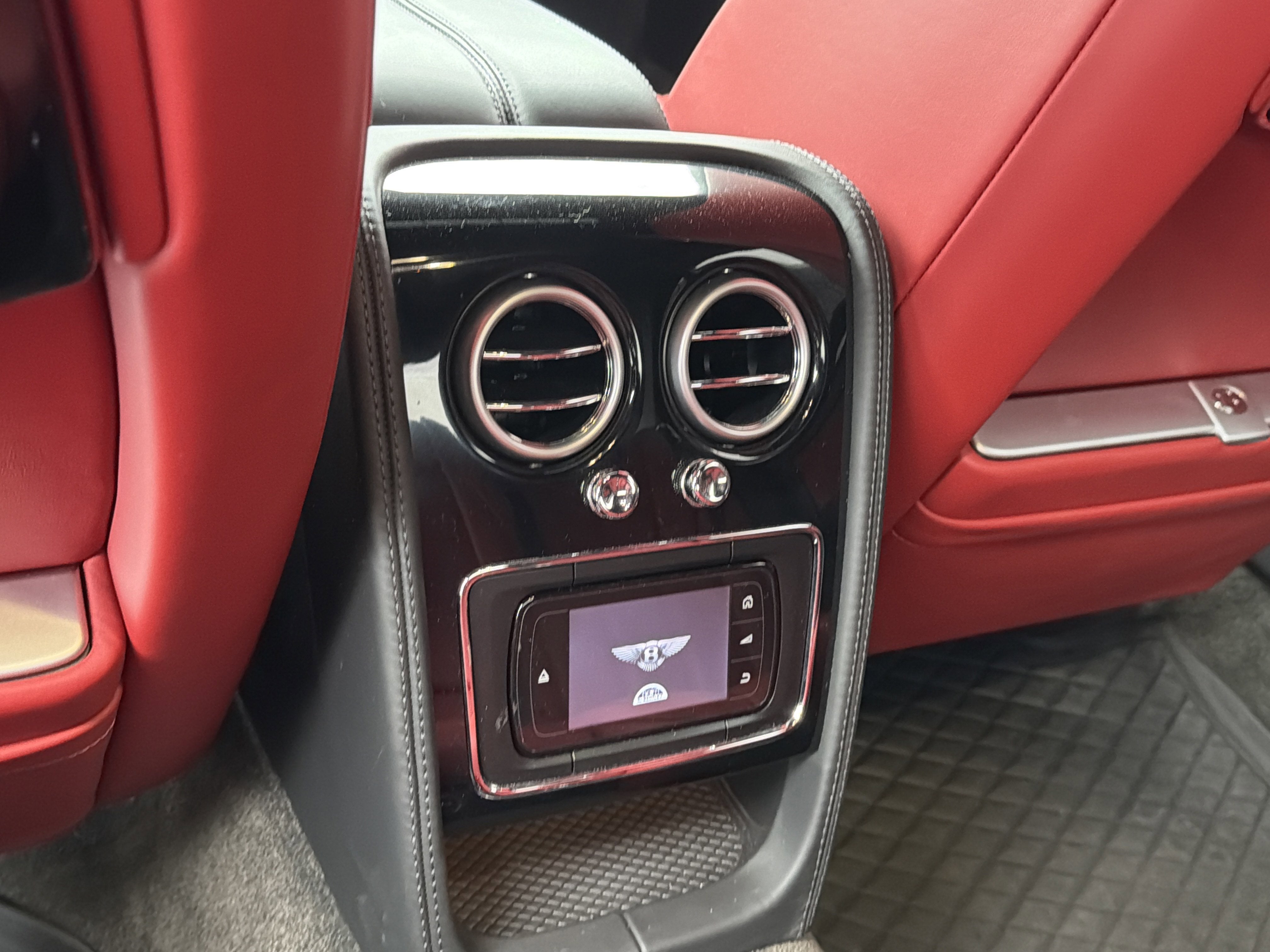 2014 Bentley Flying Spur Base
