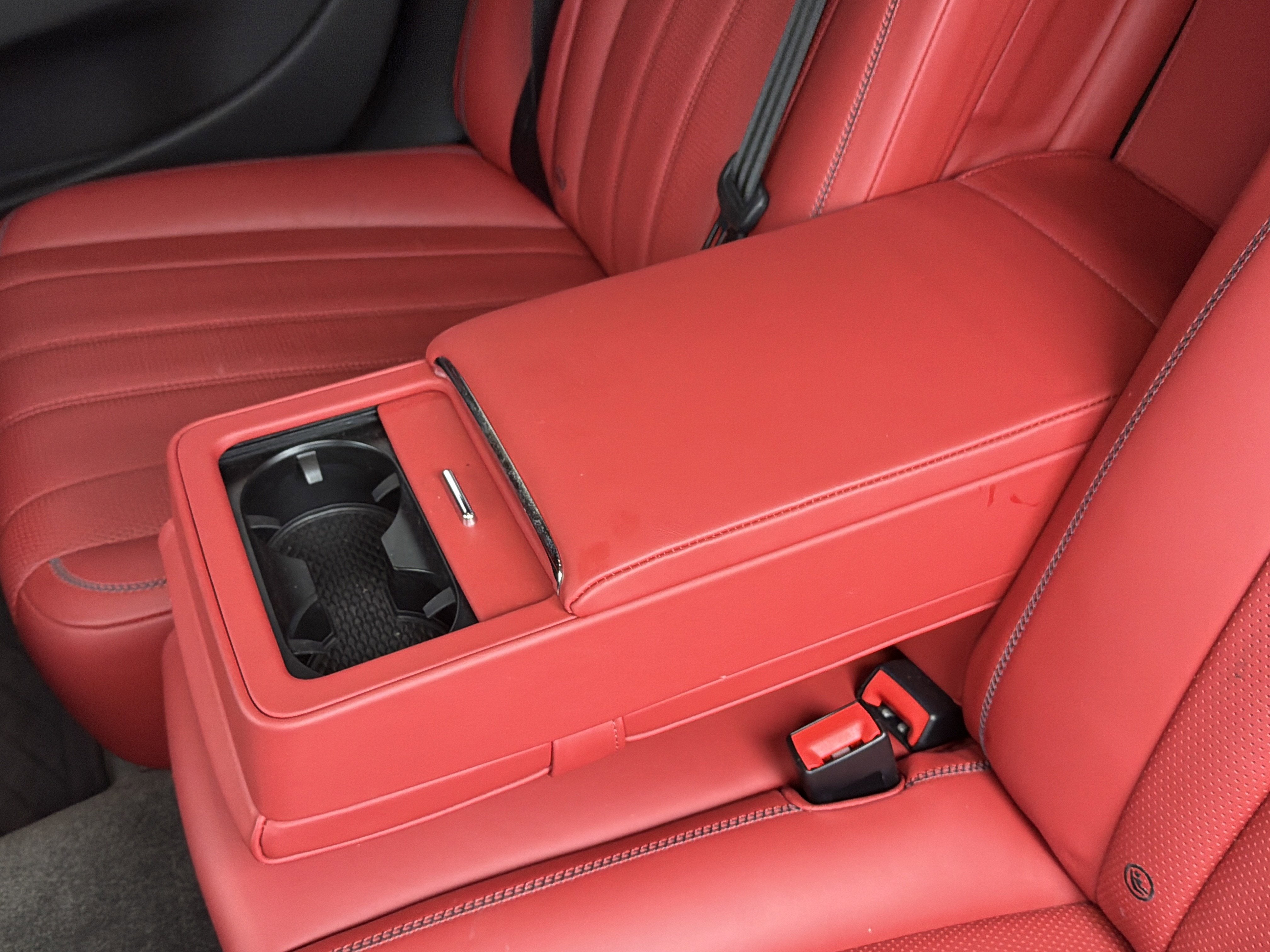 2014 Bentley Flying Spur Base