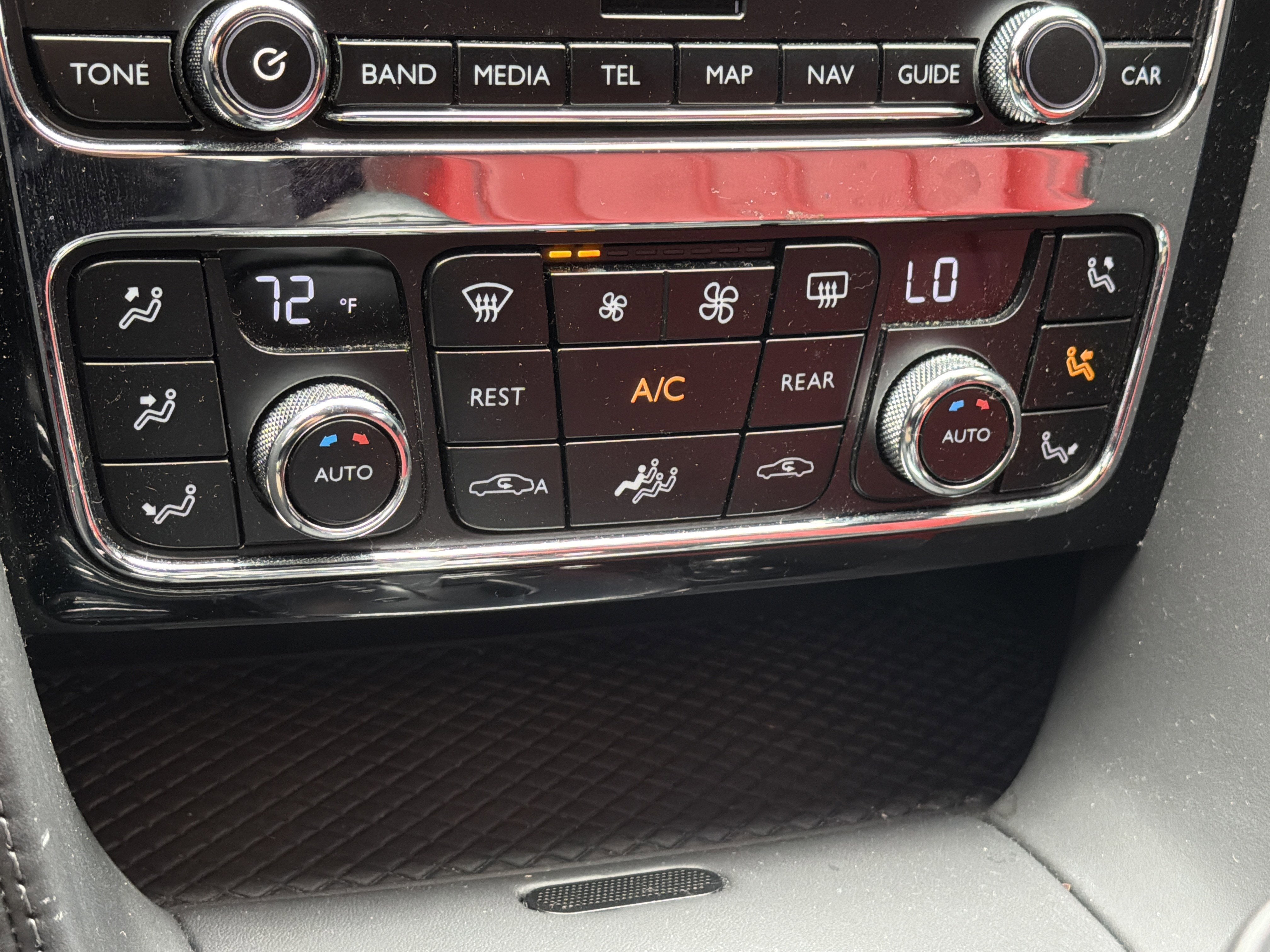 2014 Bentley Flying Spur Base