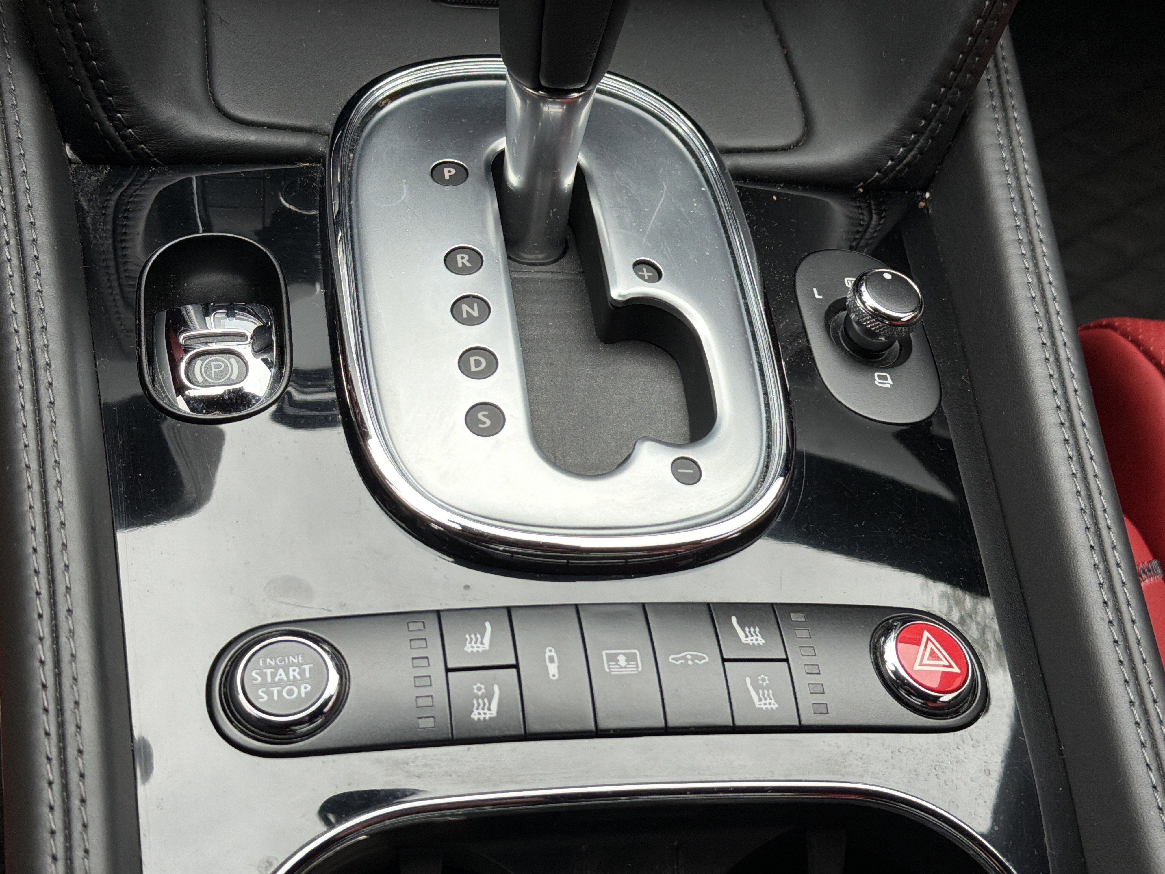 2014 Bentley Flying Spur Base