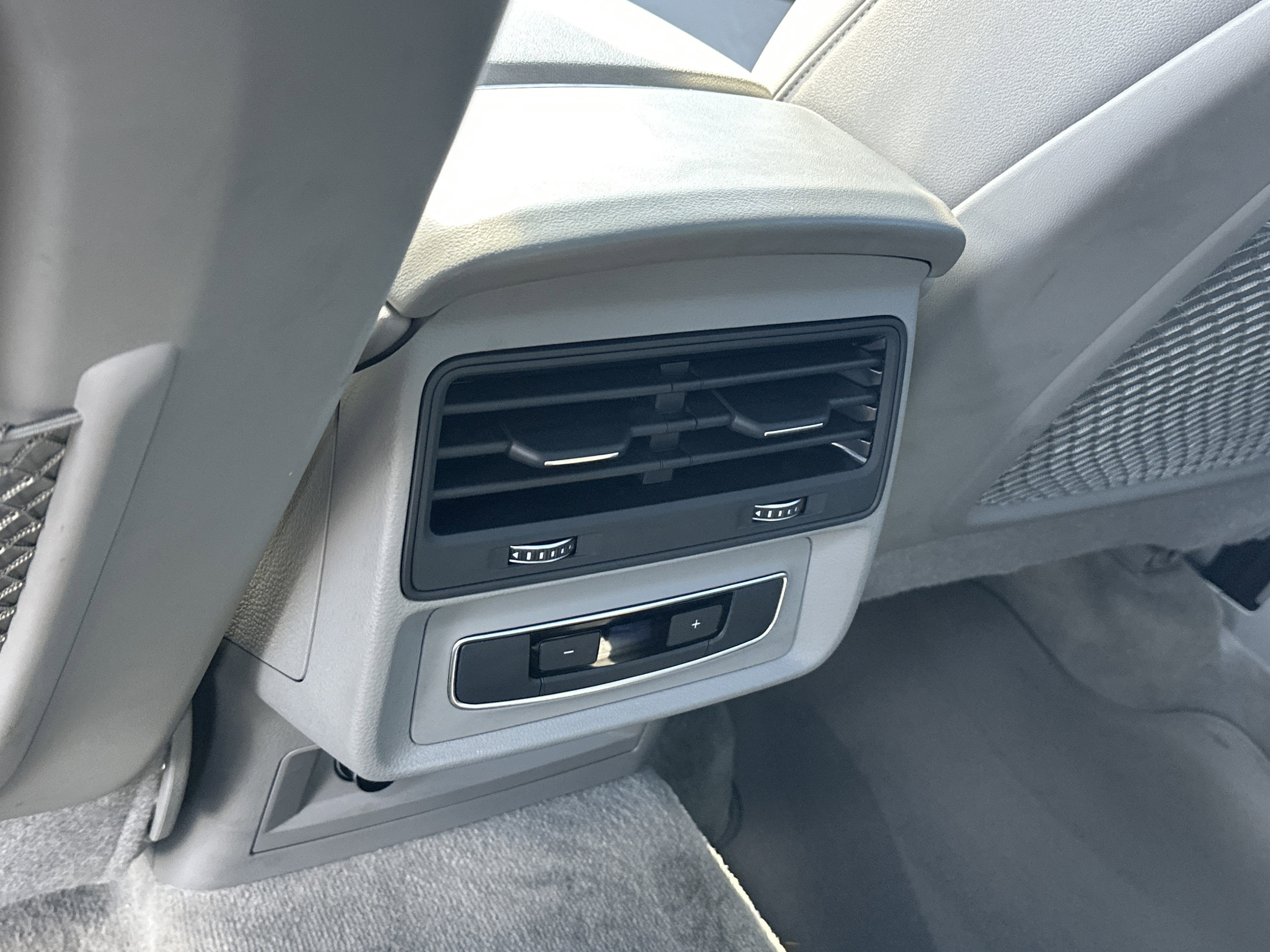 2024 Audi Q7 Premium Plus