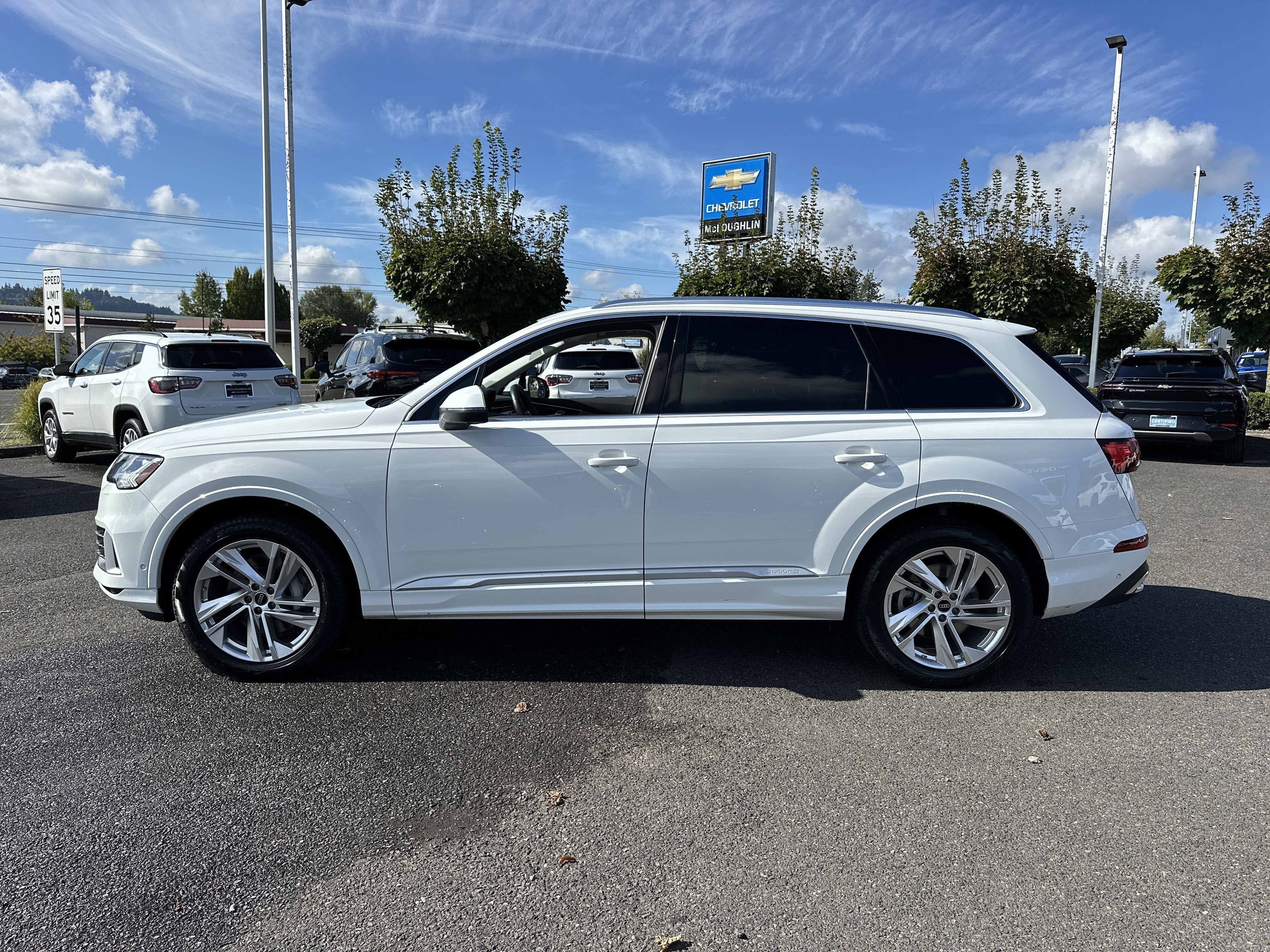 2024 Audi Q7 Premium Plus